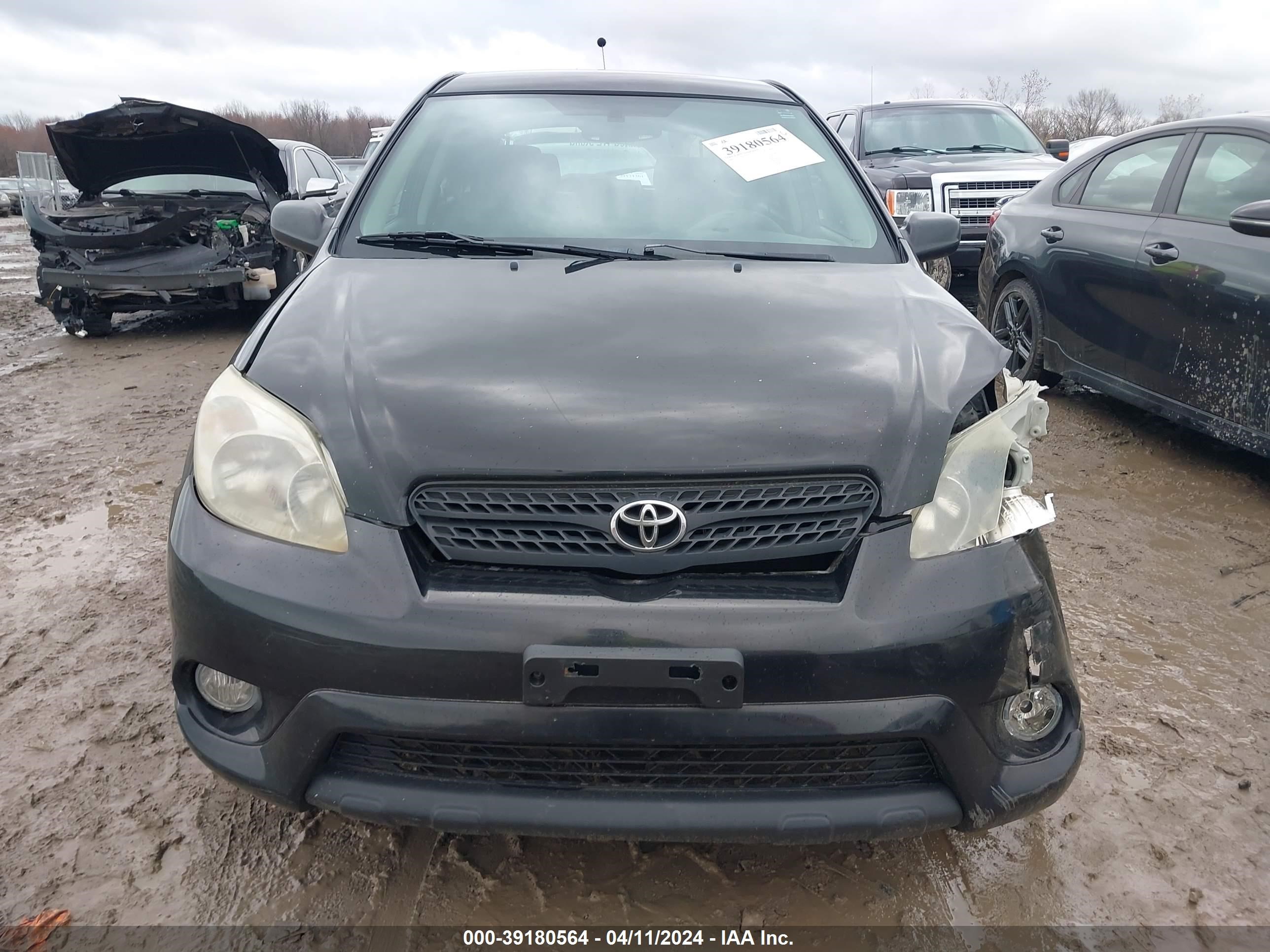 Photo 11 VIN: 2T1KR32E05C475623 - TOYOTA MATRIX 