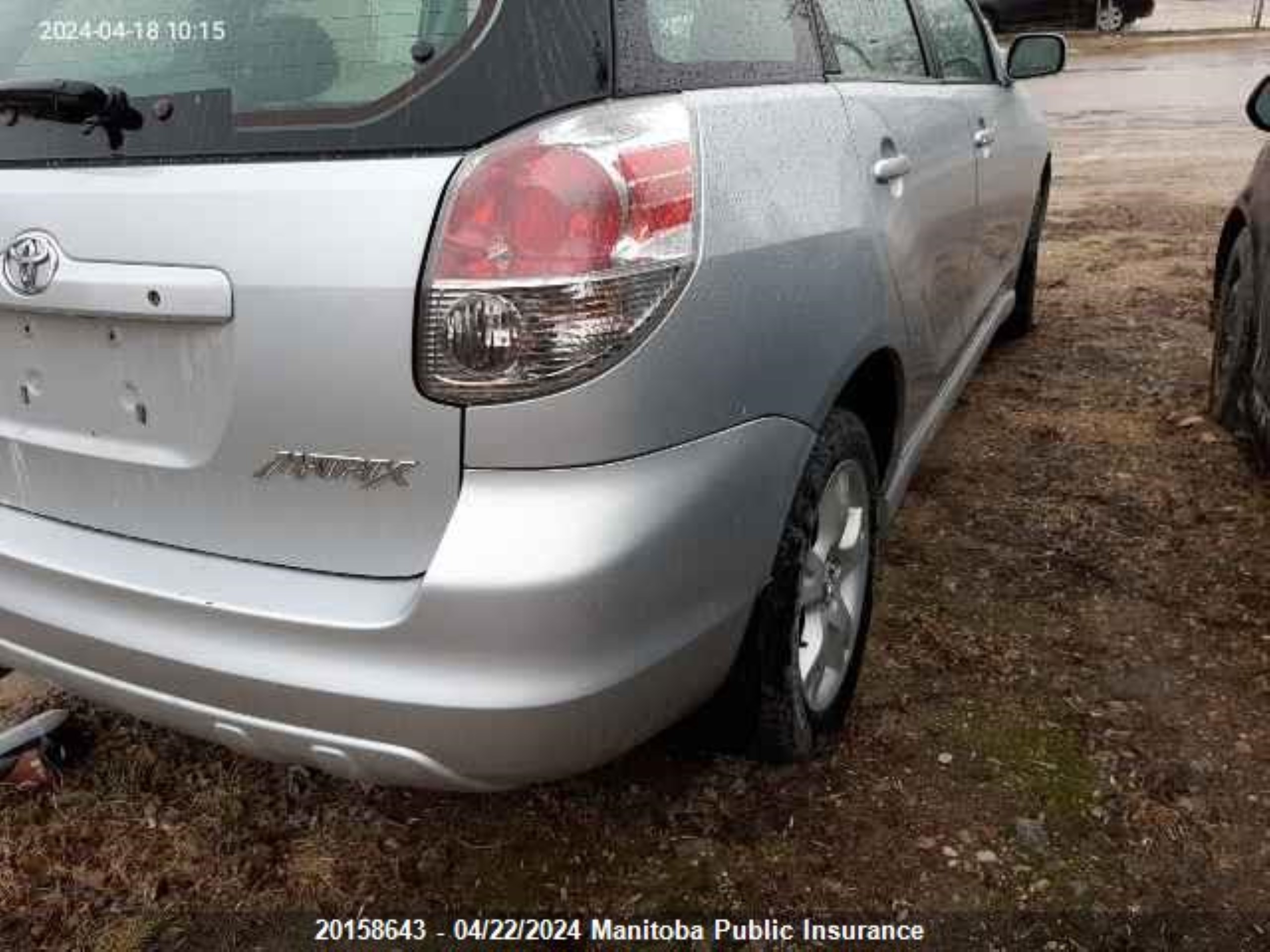 Photo 3 VIN: 2T1KR32E05C875620 - TOYOTA MATRIX 