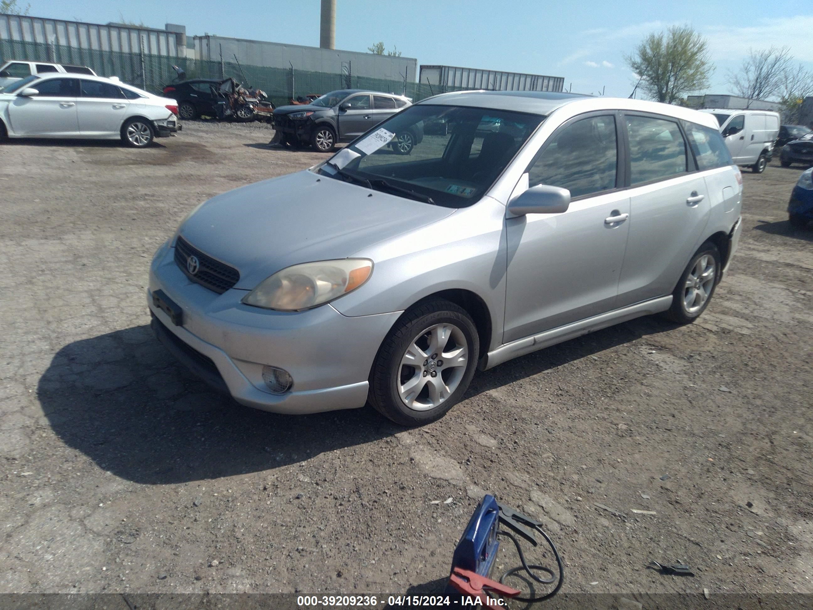 Photo 1 VIN: 2T1KR32E06C603473 - TOYOTA MATRIX 