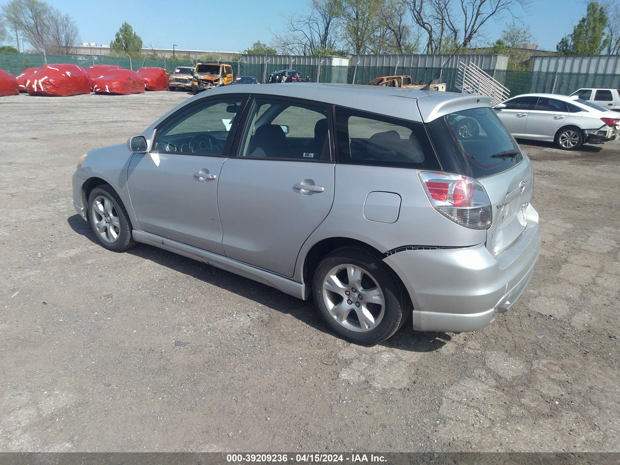 Photo 2 VIN: 2T1KR32E06C603473 - TOYOTA MATRIX 