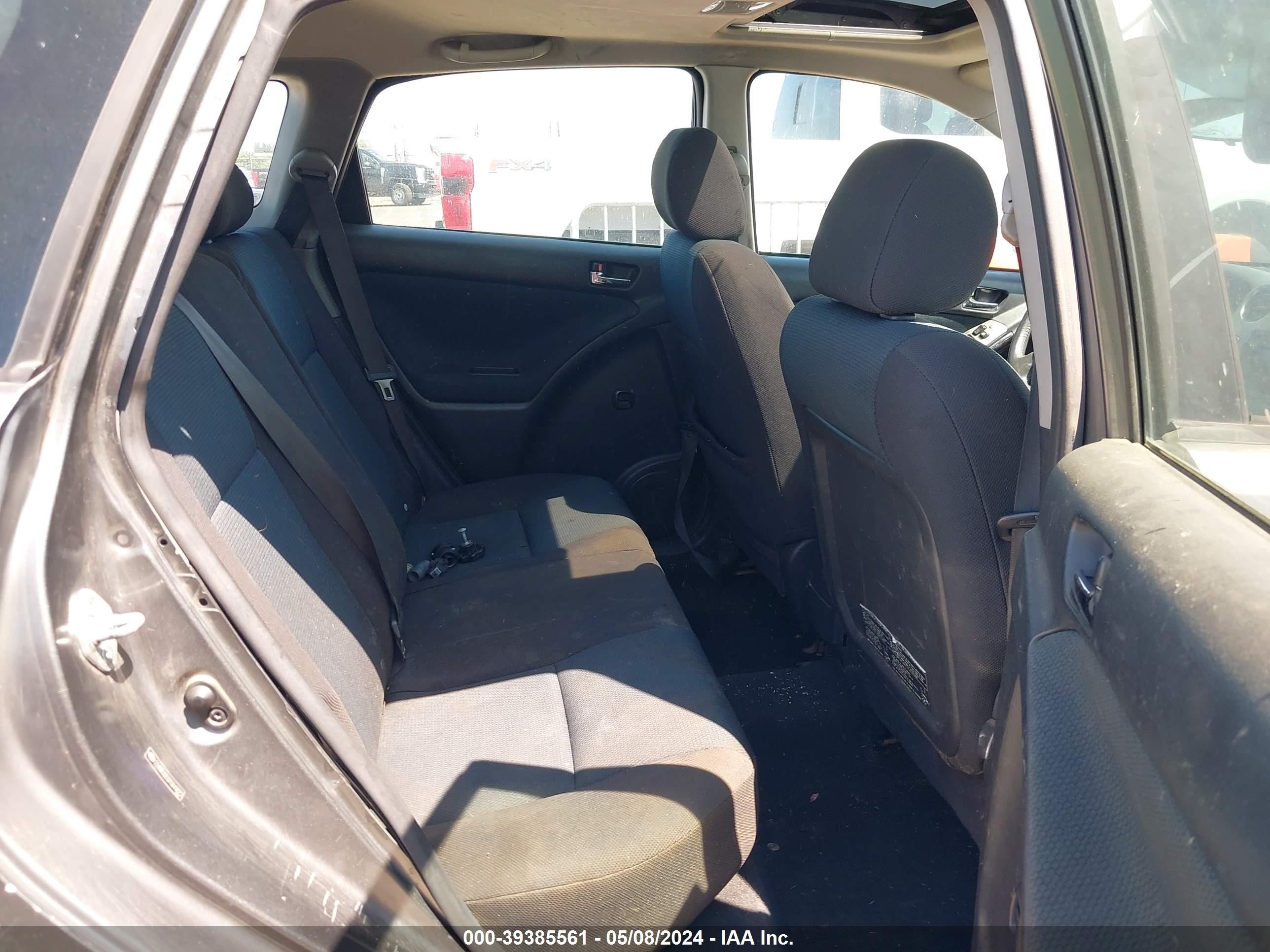 Photo 7 VIN: 2T1KR32E07C640072 - TOYOTA MATRIX 