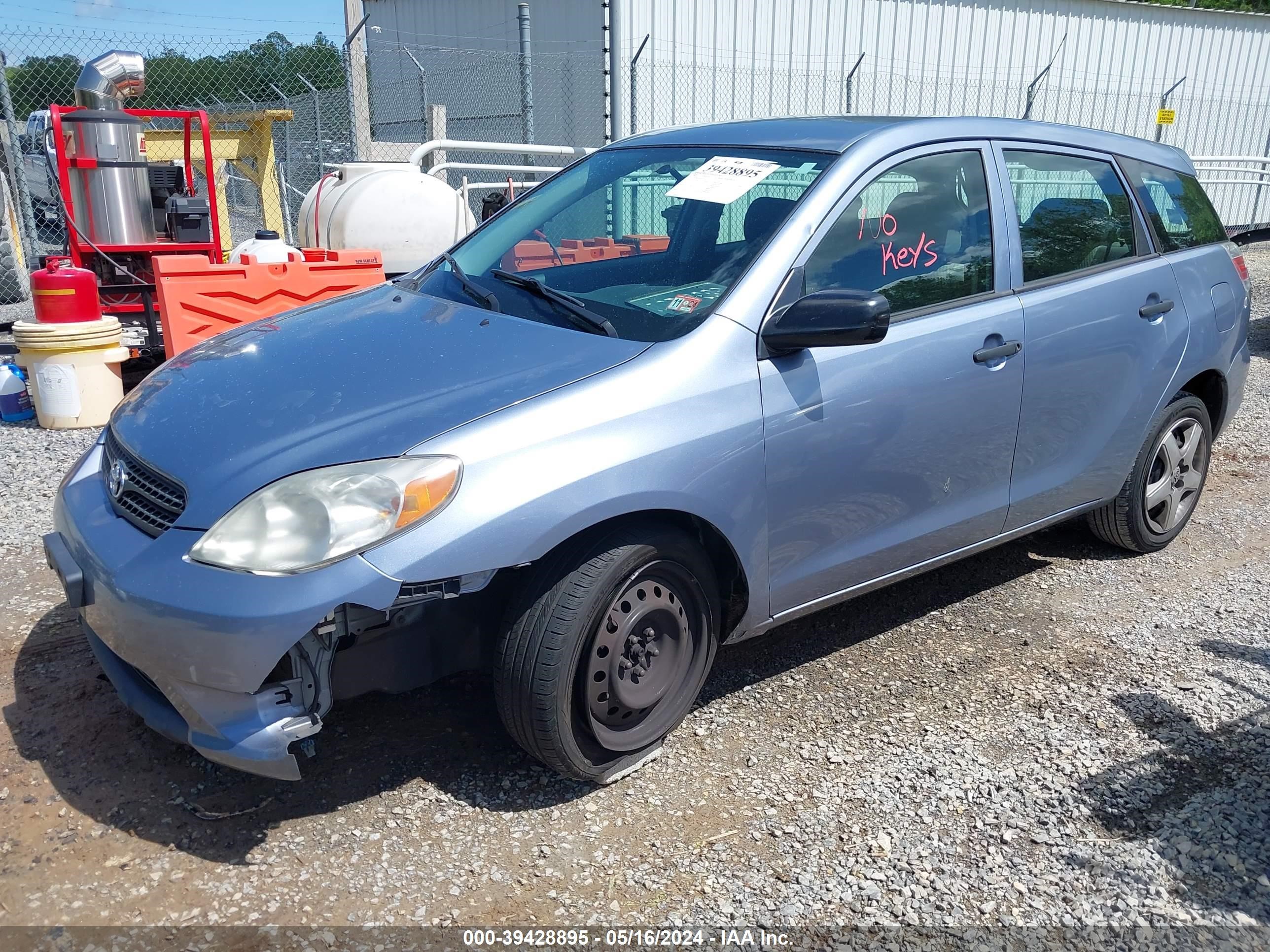 Photo 1 VIN: 2T1KR32E07C651010 - TOYOTA MATRIX 