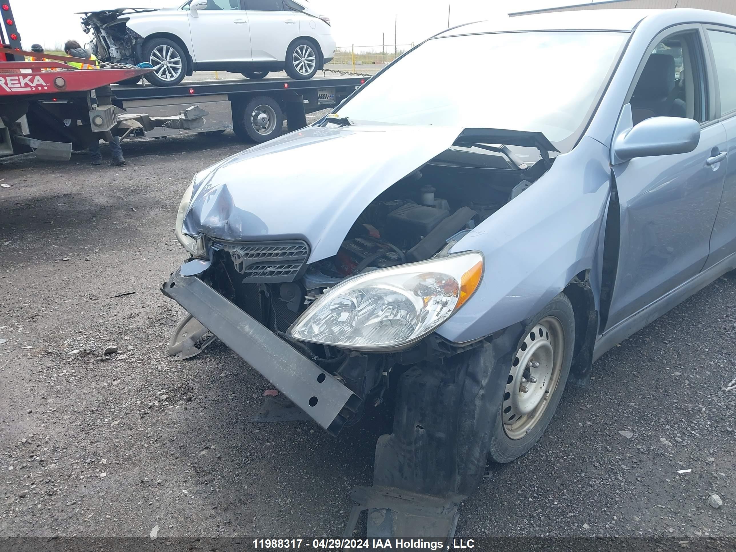 Photo 5 VIN: 2T1KR32E08C703429 - TOYOTA MATRIX 