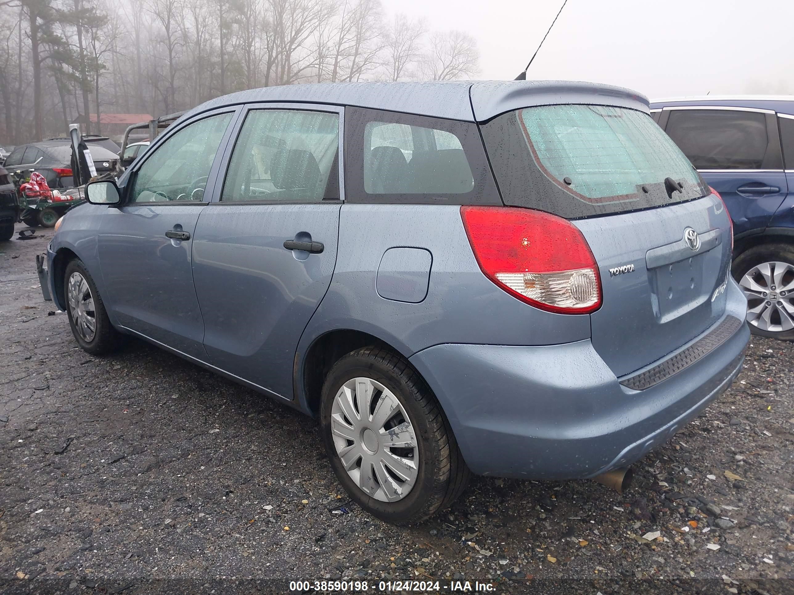 Photo 2 VIN: 2T1KR32E13C035343 - TOYOTA MATRIX 