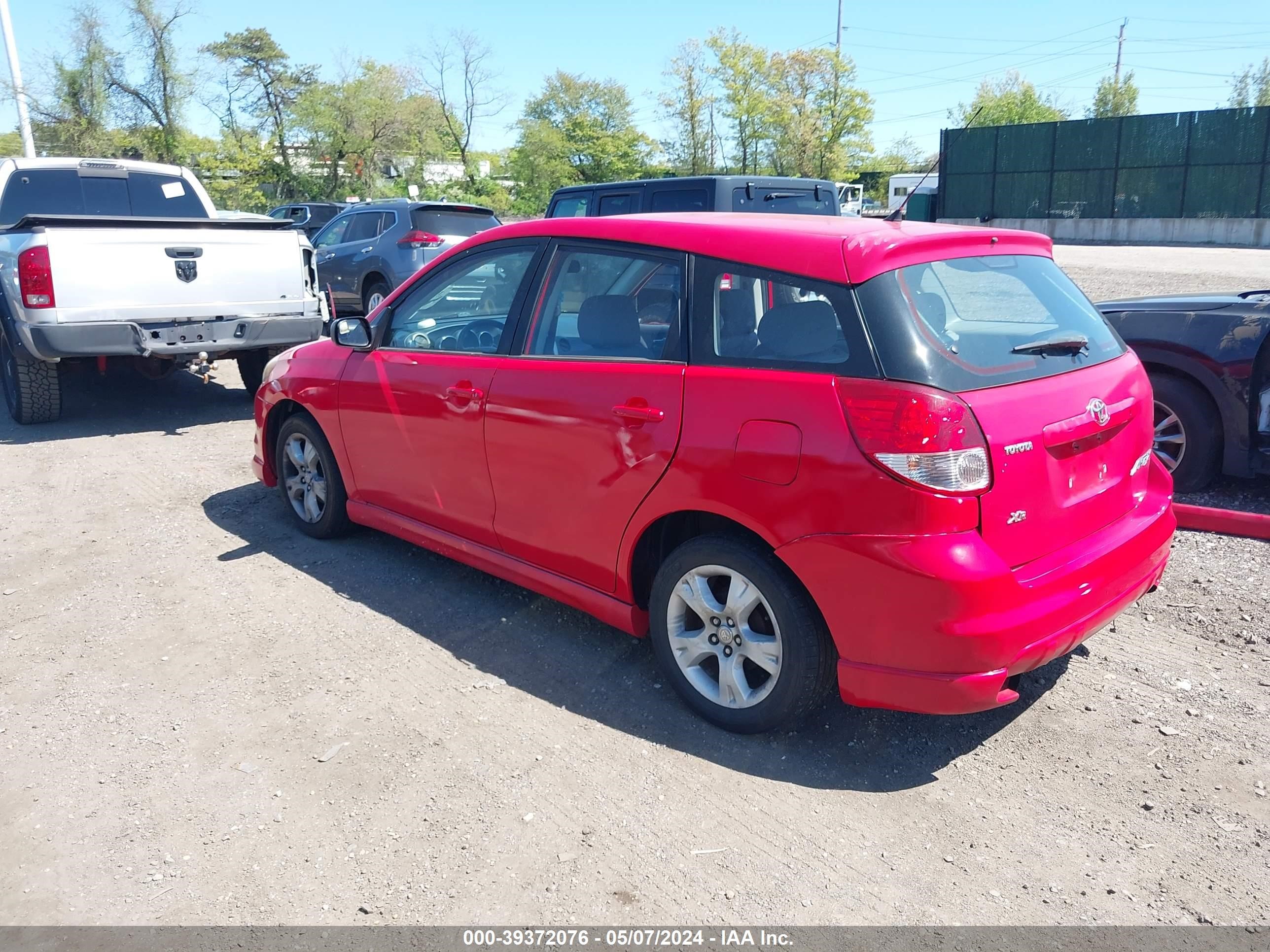 Photo 2 VIN: 2T1KR32E14C293122 - TOYOTA MATRIX 