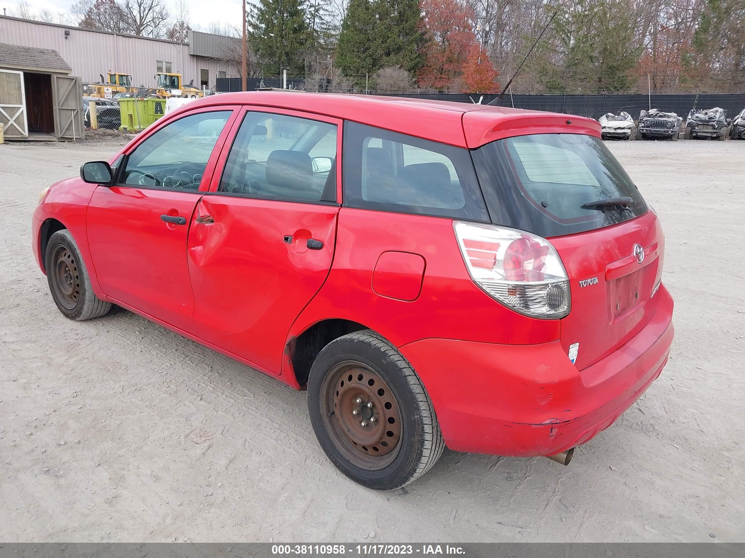 Photo 2 VIN: 2T1KR32E15C333197 - TOYOTA MATRIX 