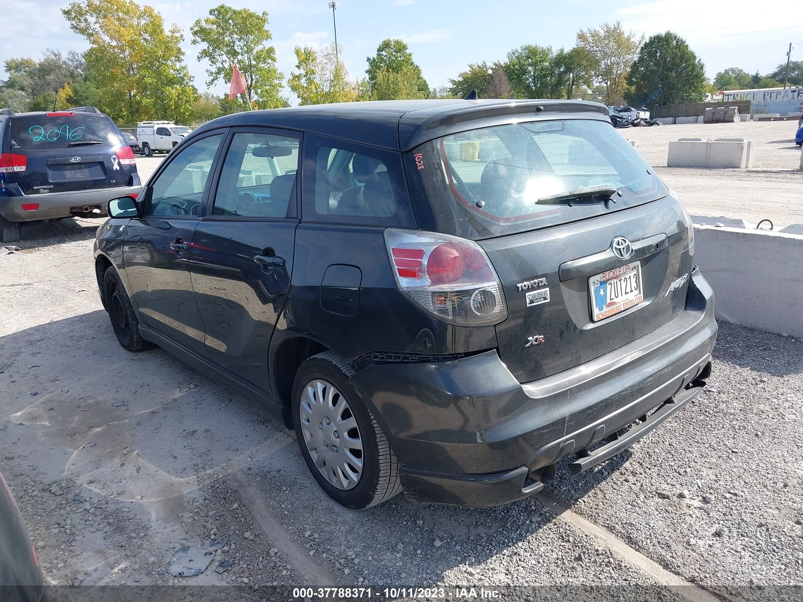 Photo 2 VIN: 2T1KR32E16C559015 - TOYOTA MATRIX 