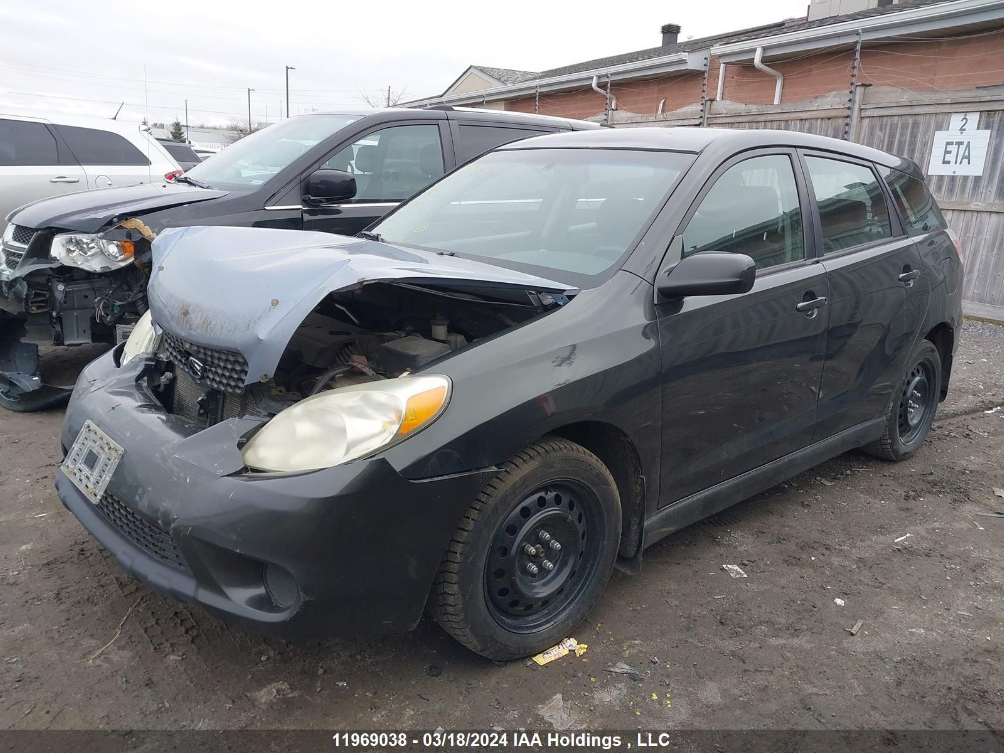 Photo 1 VIN: 2T1KR32E16C584965 - TOYOTA MATRIX 