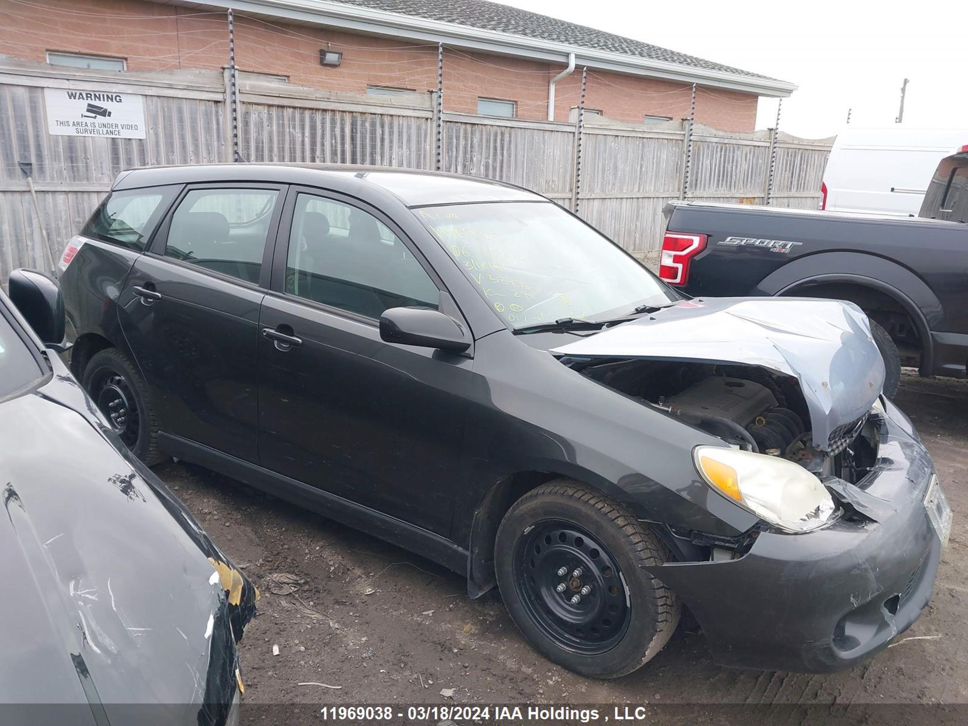 Photo 12 VIN: 2T1KR32E16C584965 - TOYOTA MATRIX 