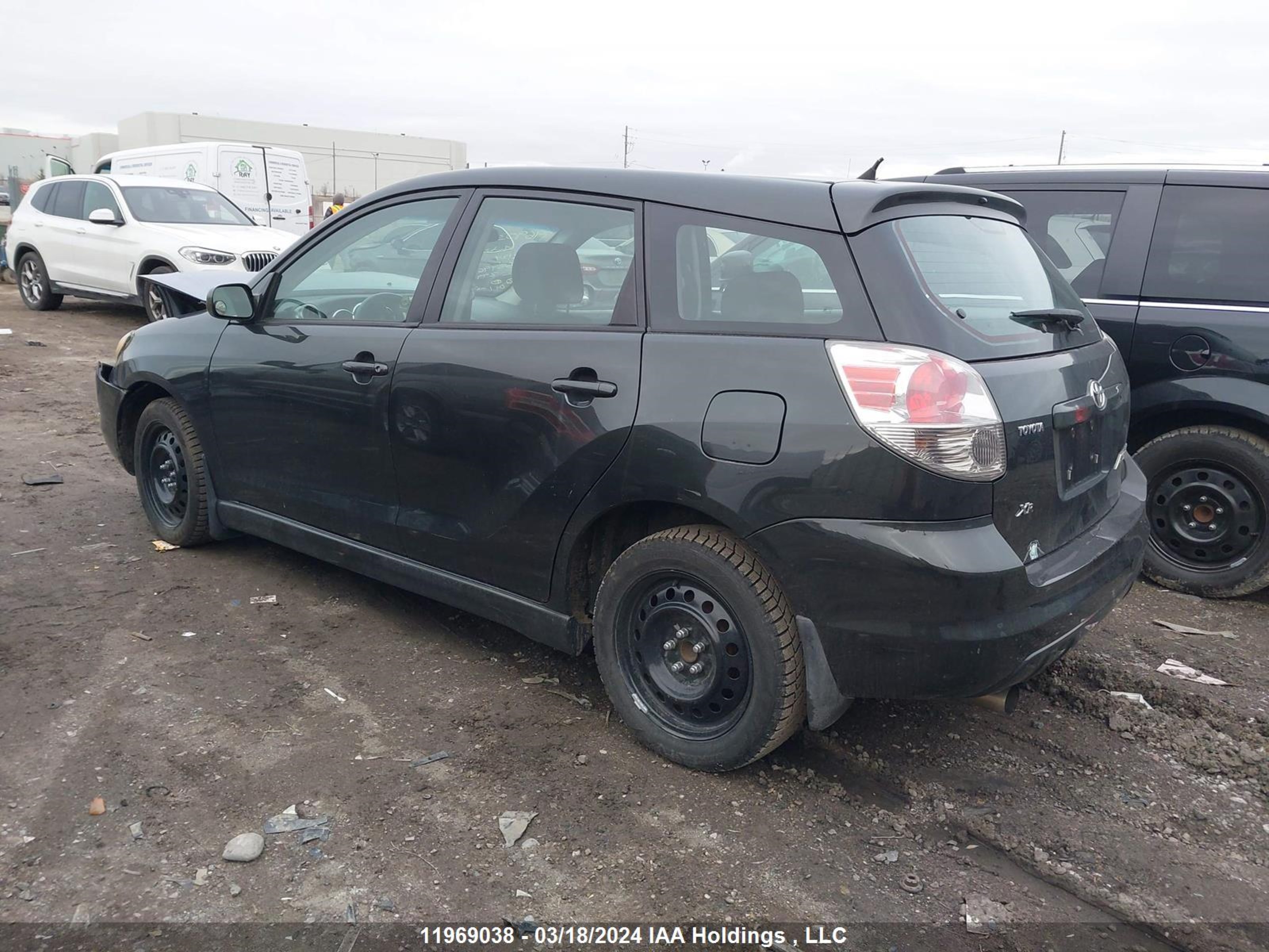 Photo 2 VIN: 2T1KR32E16C584965 - TOYOTA MATRIX 