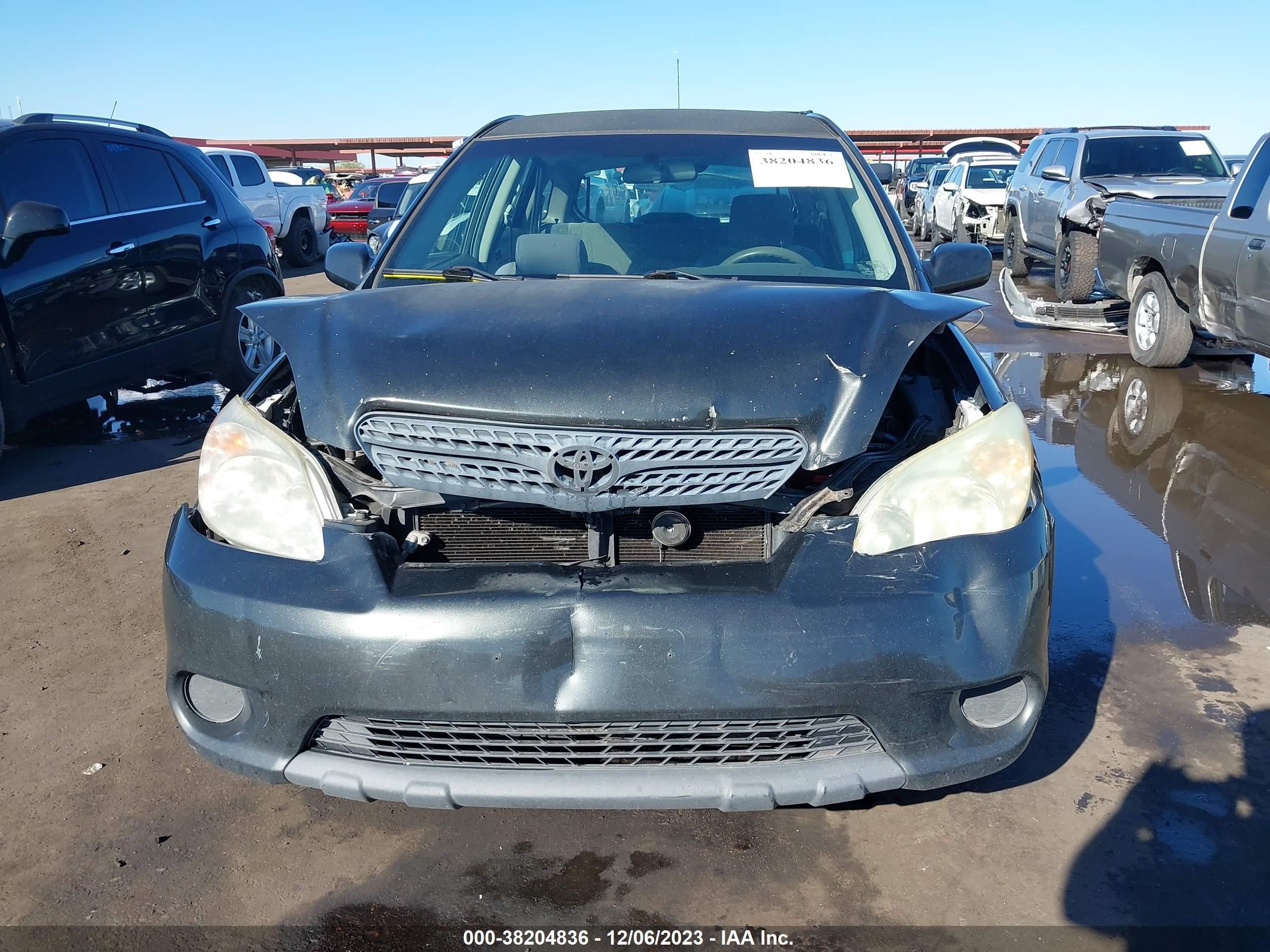 Photo 11 VIN: 2T1KR32E16C617642 - TOYOTA MATRIX 