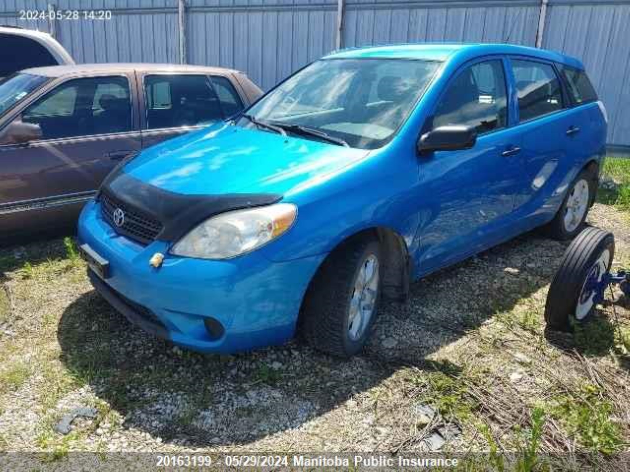 Photo 1 VIN: 2T1KR32E17C634670 - TOYOTA MATRIX 