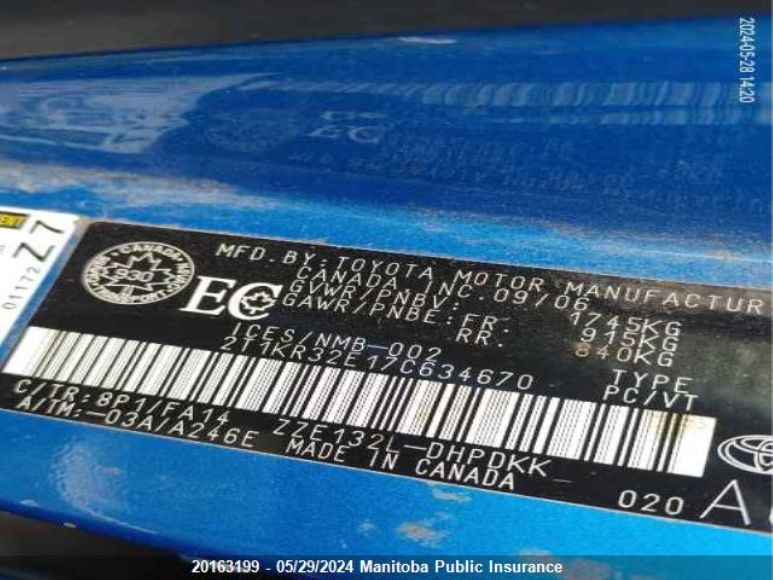 Photo 8 VIN: 2T1KR32E17C634670 - TOYOTA MATRIX 