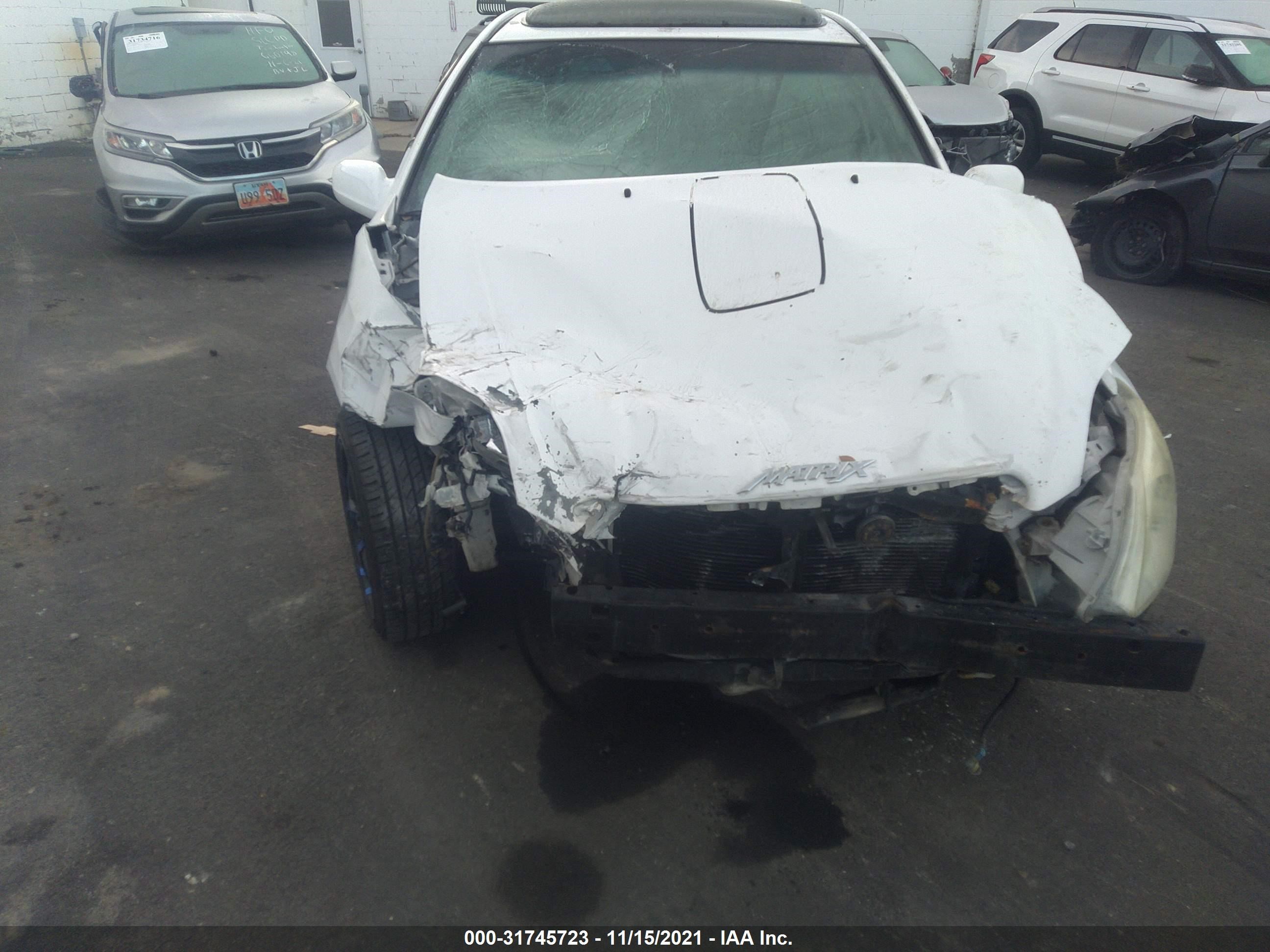 Photo 5 VIN: 2T1KR32E23C030944 - TOYOTA MATRIX 