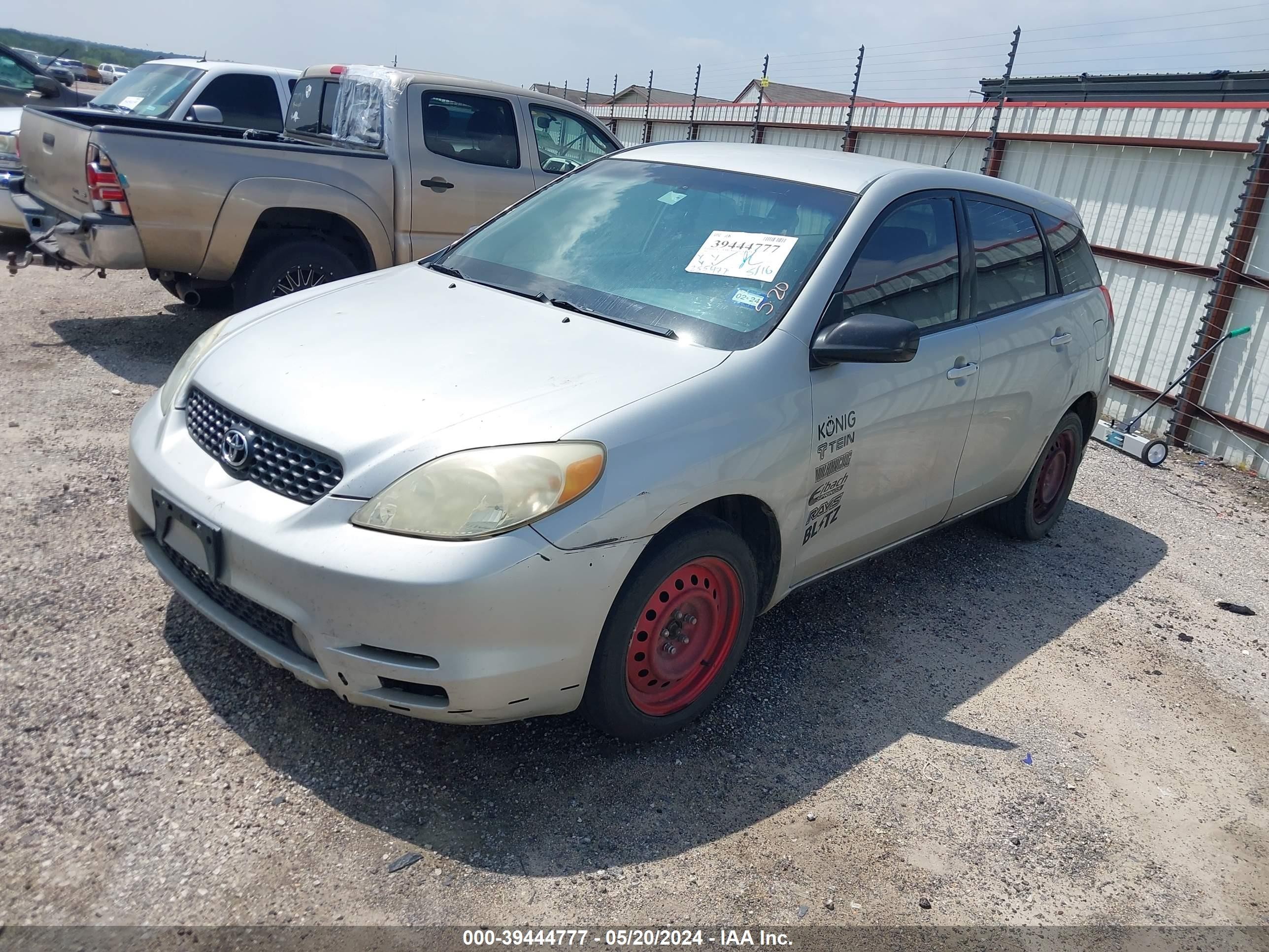 Photo 1 VIN: 2T1KR32E24C167268 - TOYOTA MATRIX 