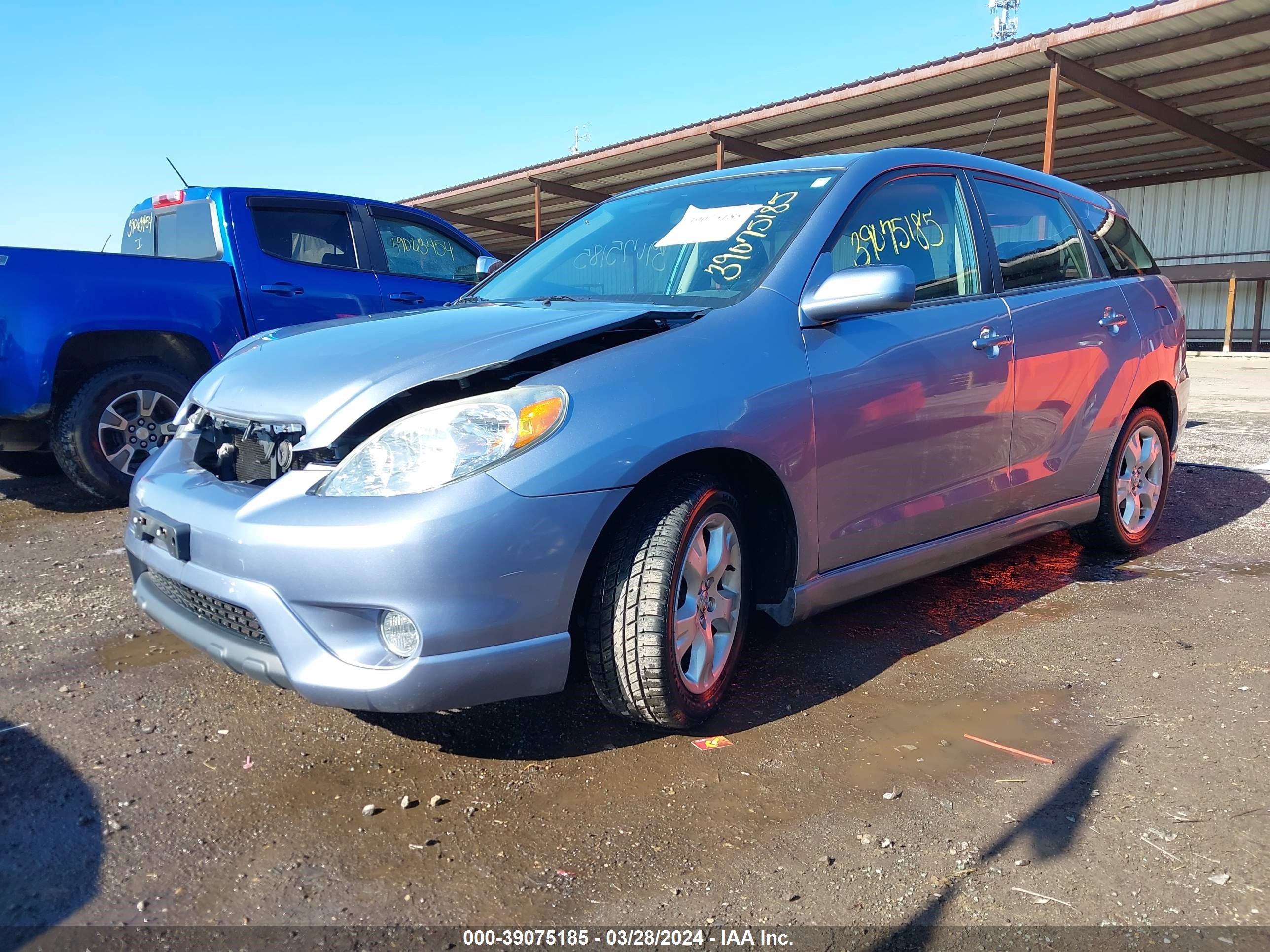 Photo 1 VIN: 2T1KR32E27C644737 - TOYOTA MATRIX 