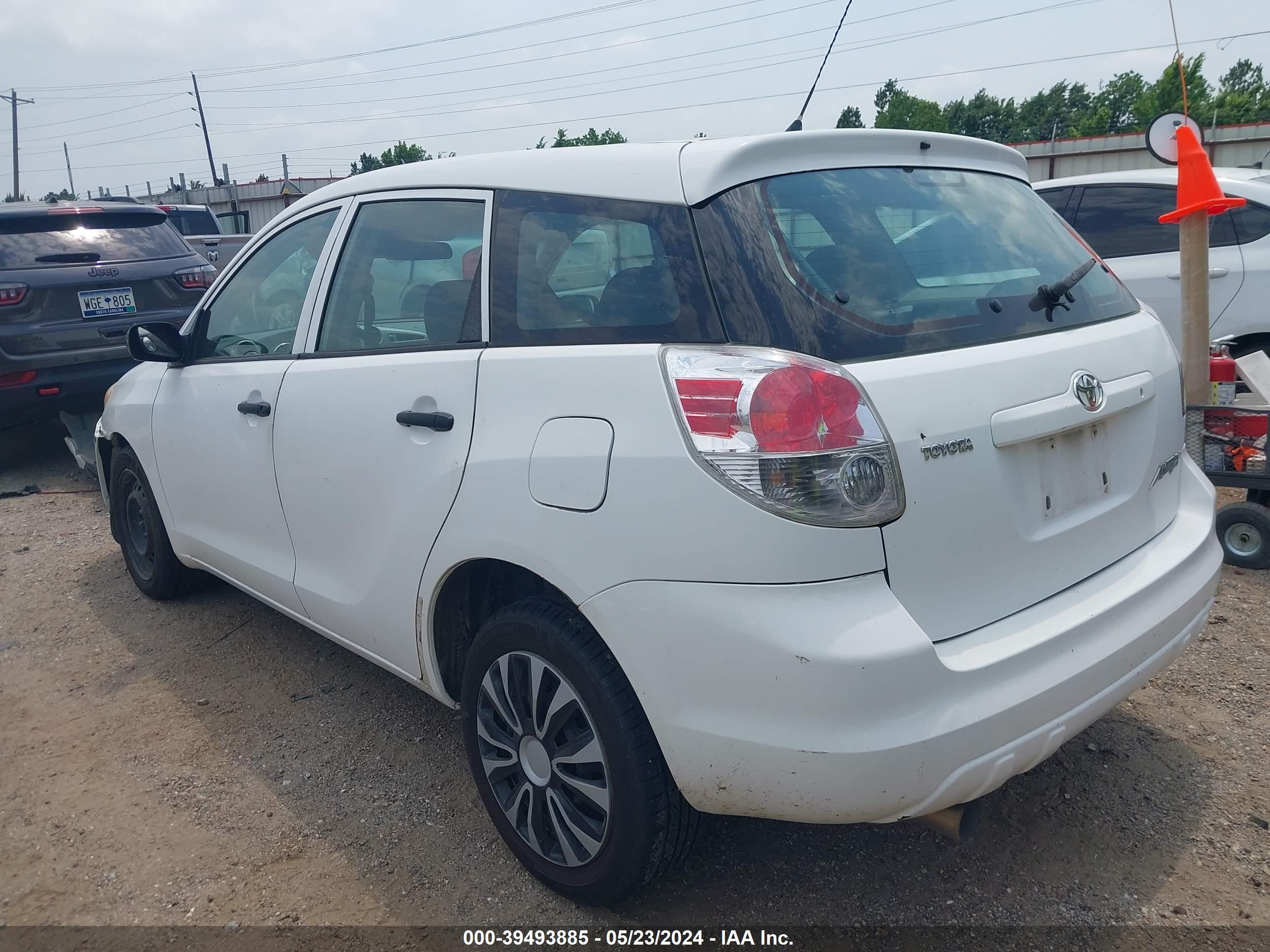 Photo 2 VIN: 2T1KR32E27C673994 - TOYOTA MATRIX 