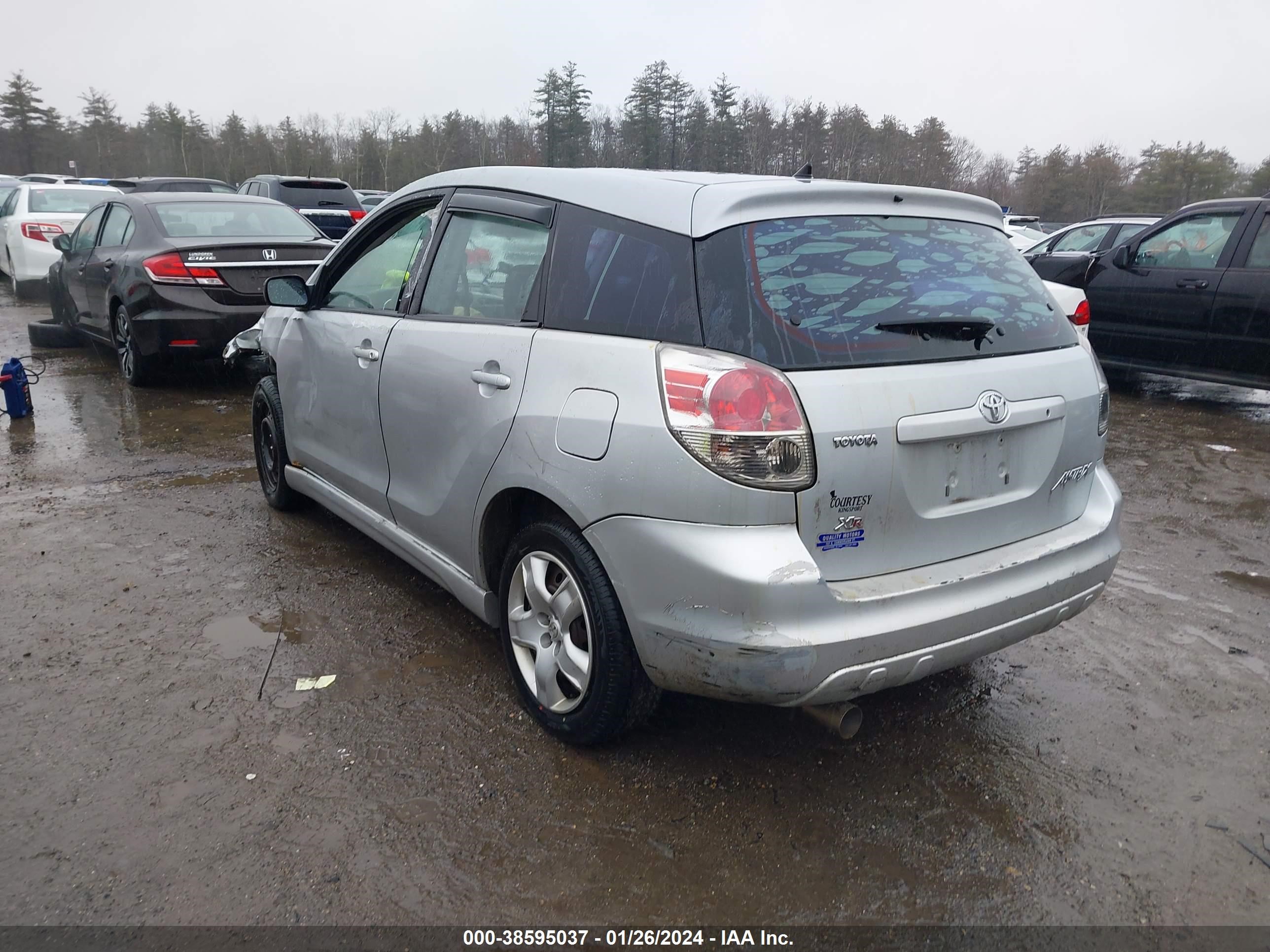 Photo 2 VIN: 2T1KR32E28C694524 - TOYOTA MATRIX 