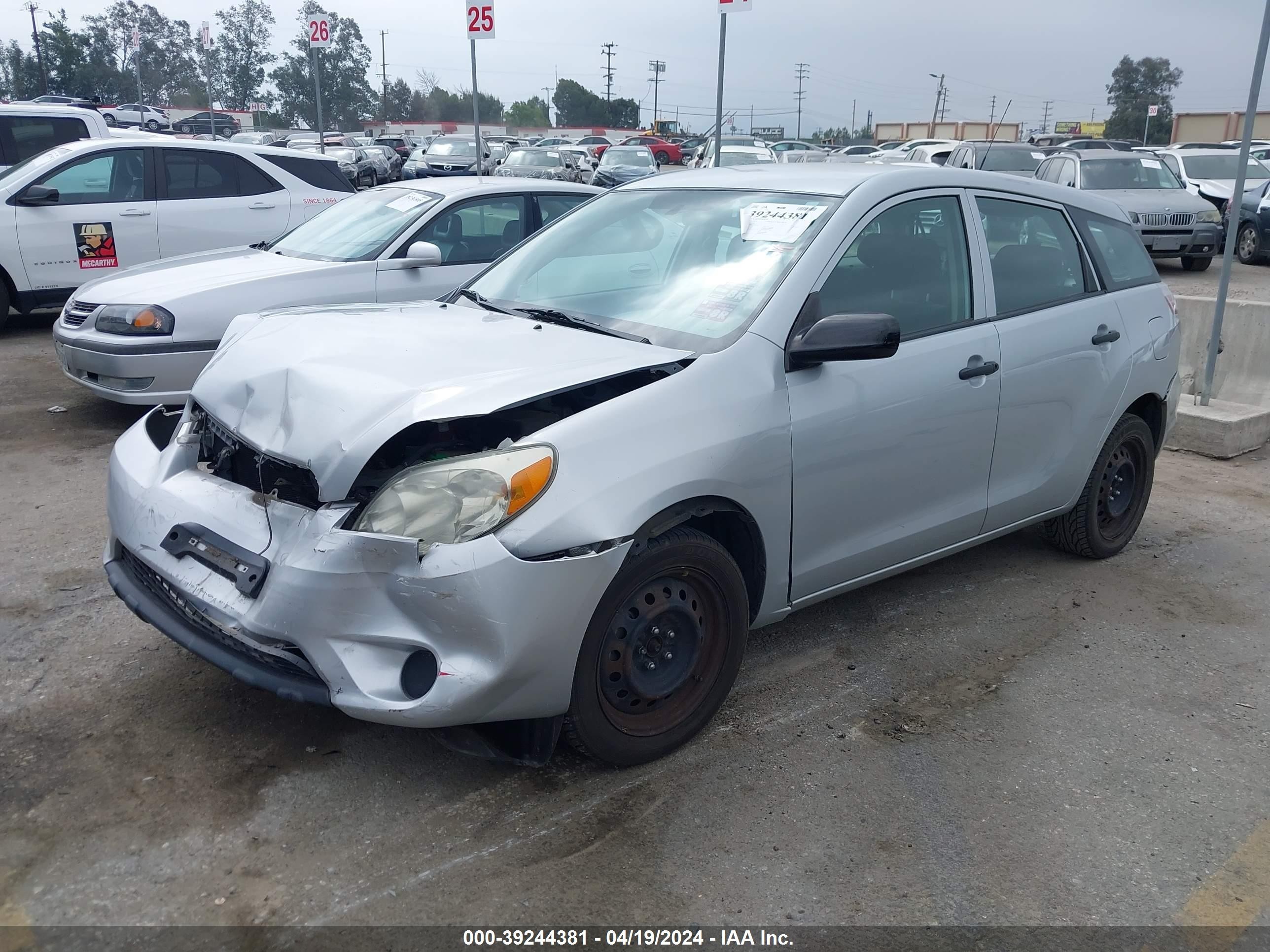 Photo 1 VIN: 2T1KR32E28C708406 - TOYOTA MATRIX 