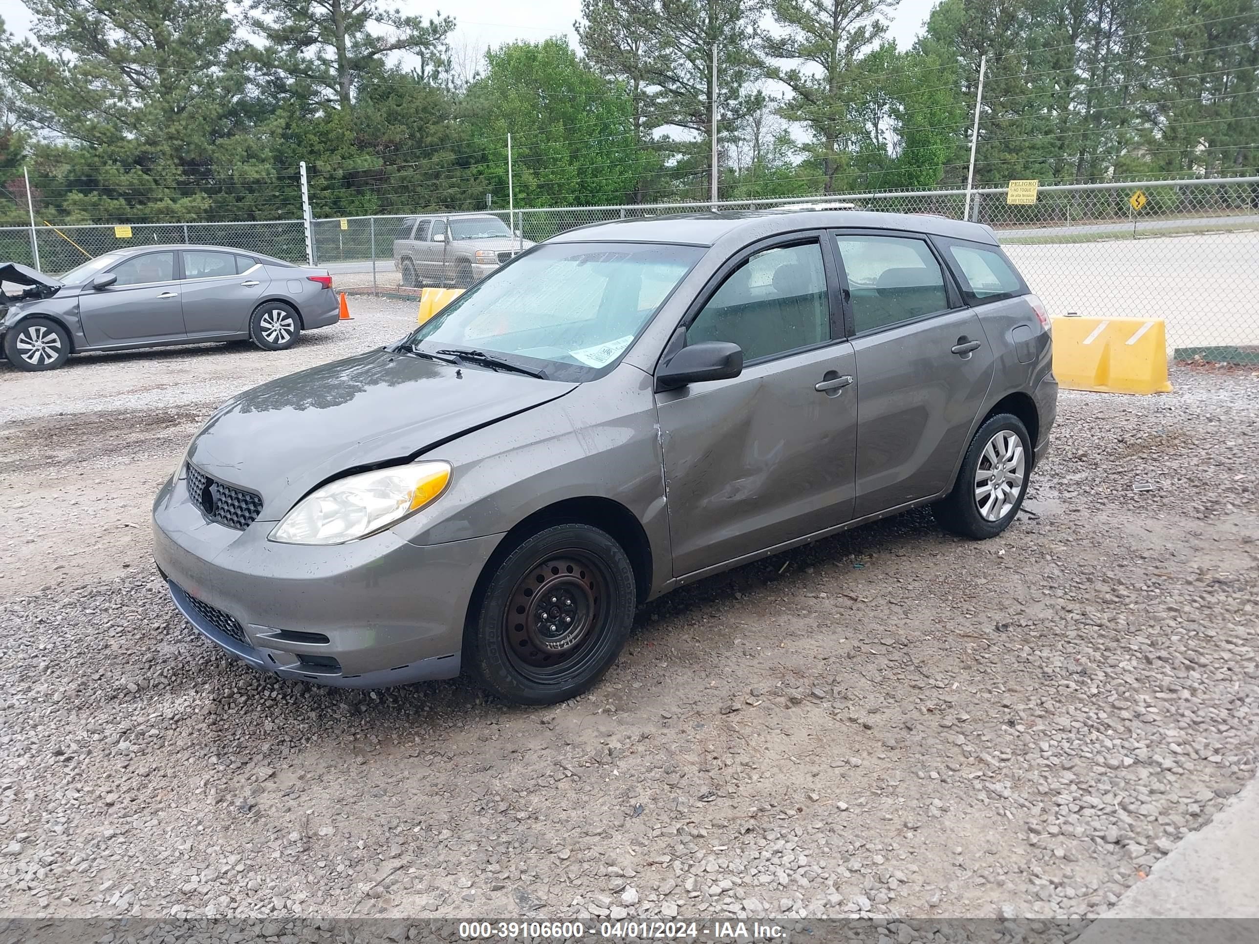 Photo 1 VIN: 2T1KR32E28C720409 - TOYOTA MATRIX 