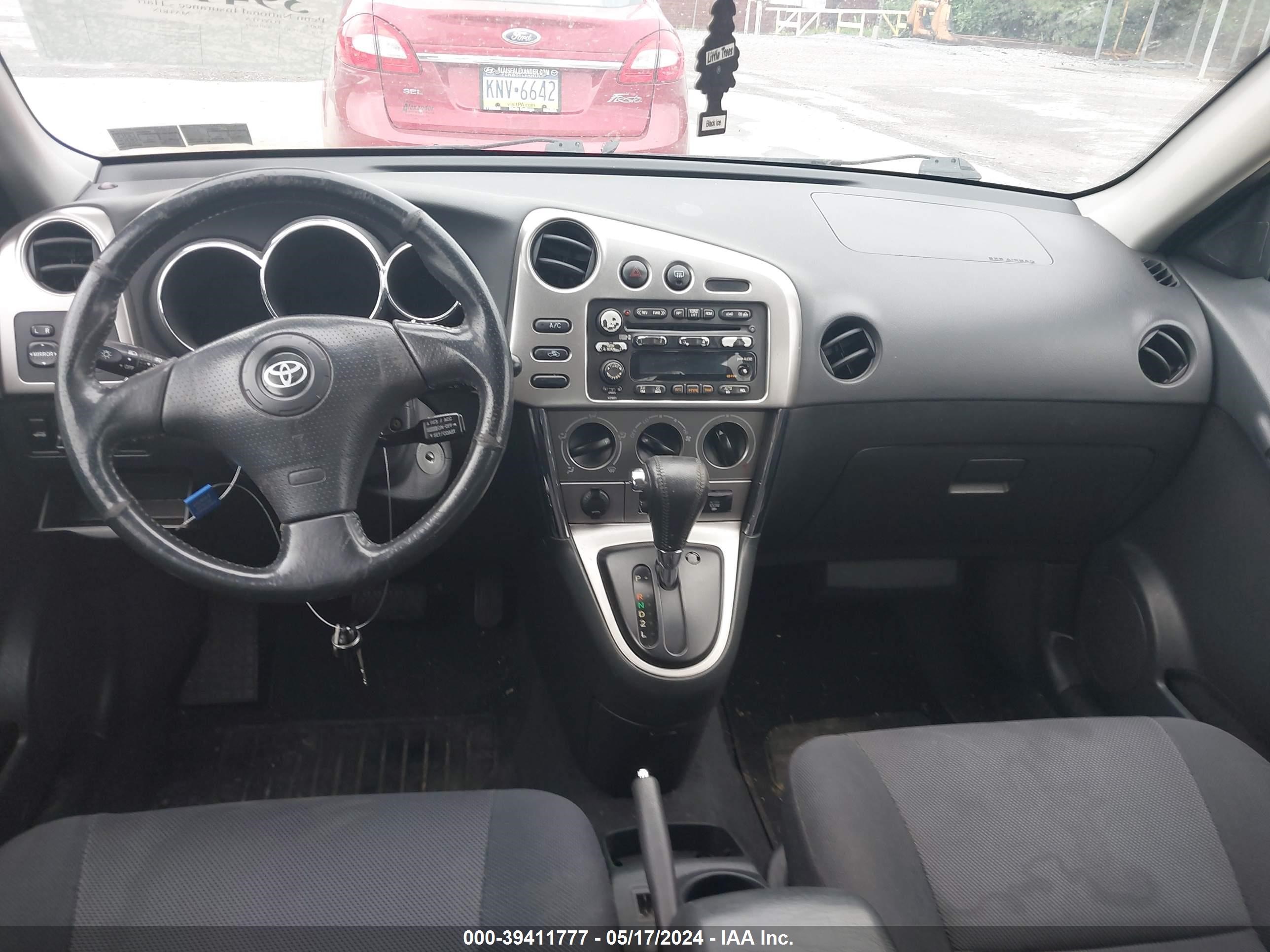 Photo 13 VIN: 2T1KR32E33C018074 - TOYOTA MATRIX 