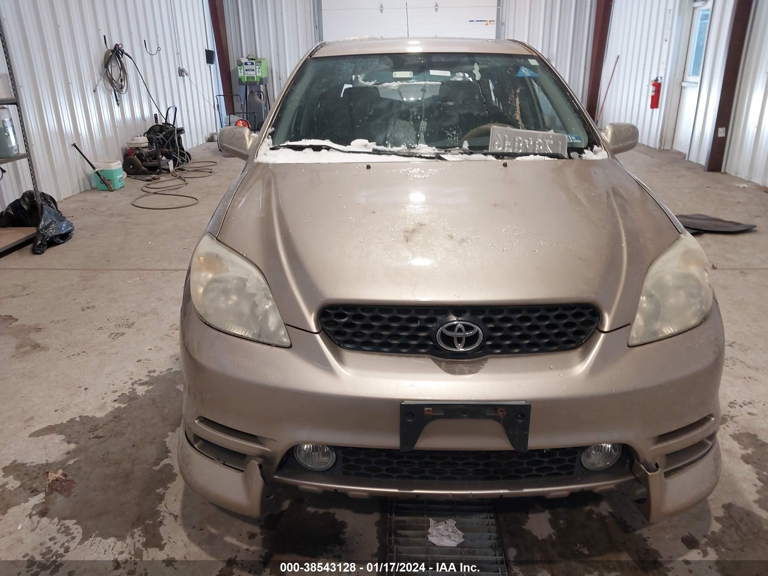 Photo 11 VIN: 2T1KR32E33C085919 - TOYOTA MATRIX 