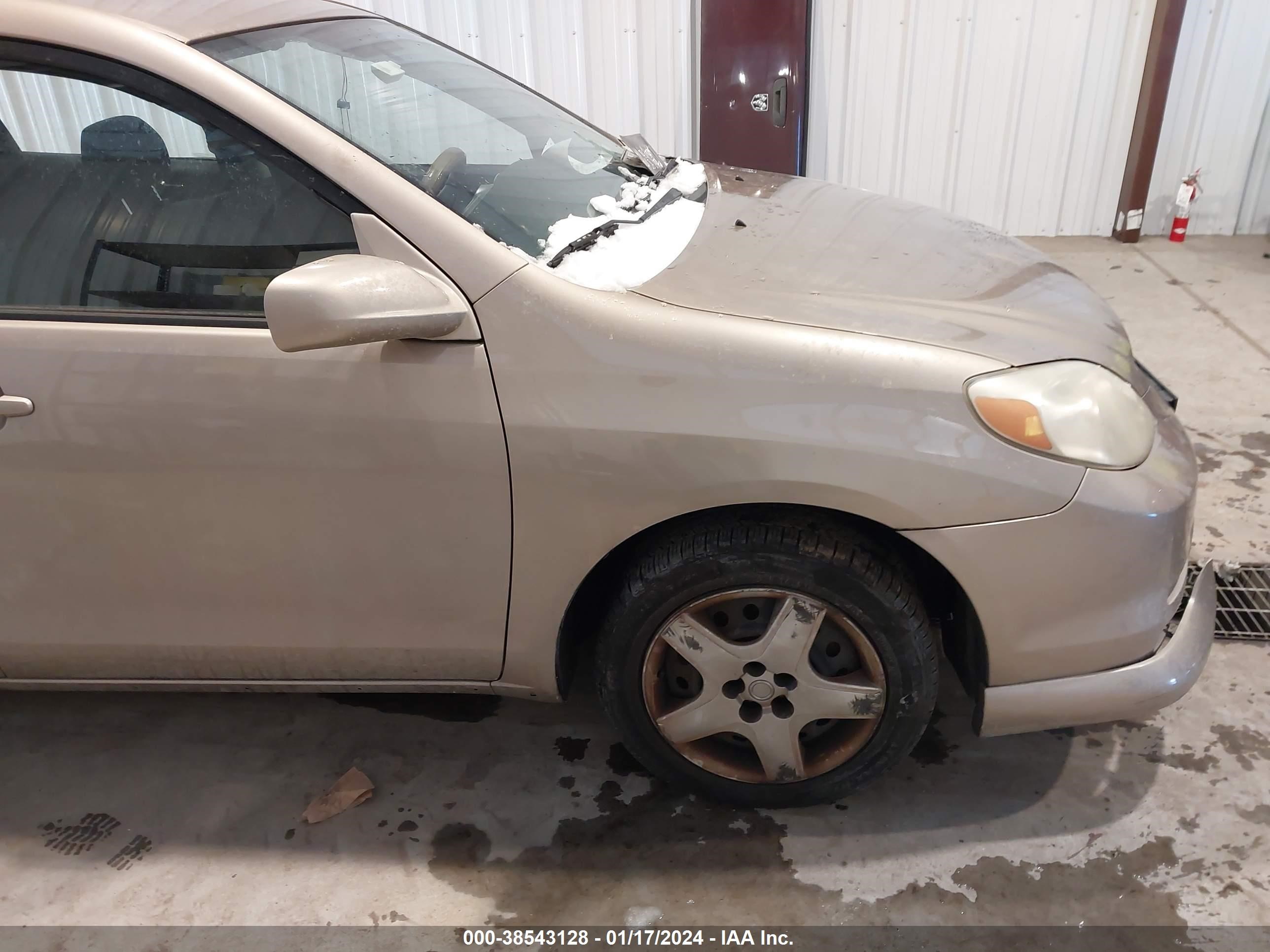 Photo 12 VIN: 2T1KR32E33C085919 - TOYOTA MATRIX 