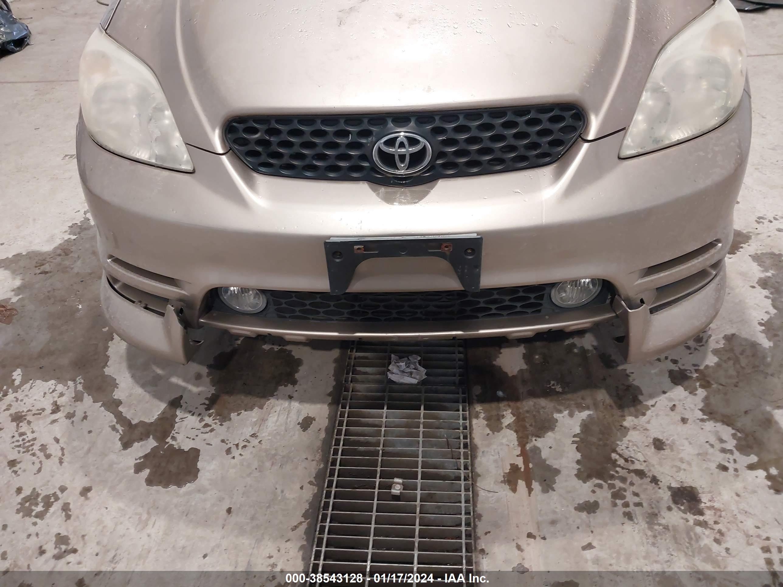 Photo 5 VIN: 2T1KR32E33C085919 - TOYOTA MATRIX 