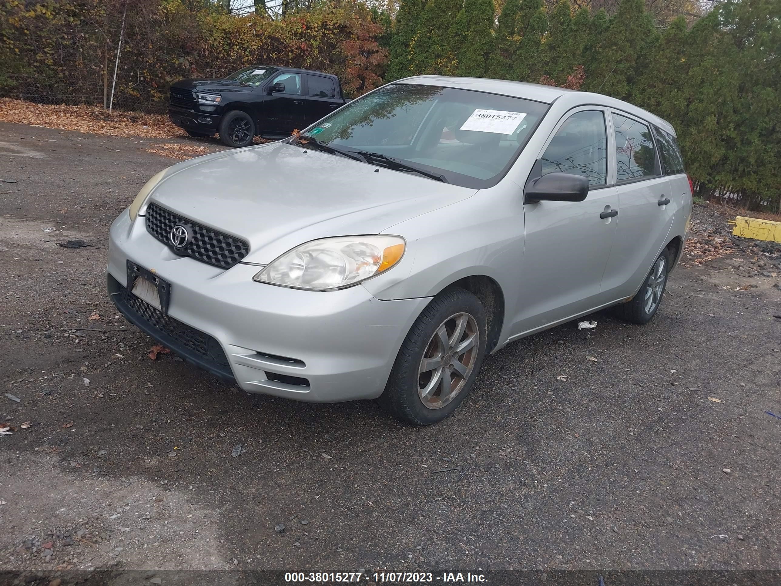 Photo 1 VIN: 2T1KR32E33C100161 - TOYOTA MATRIX 