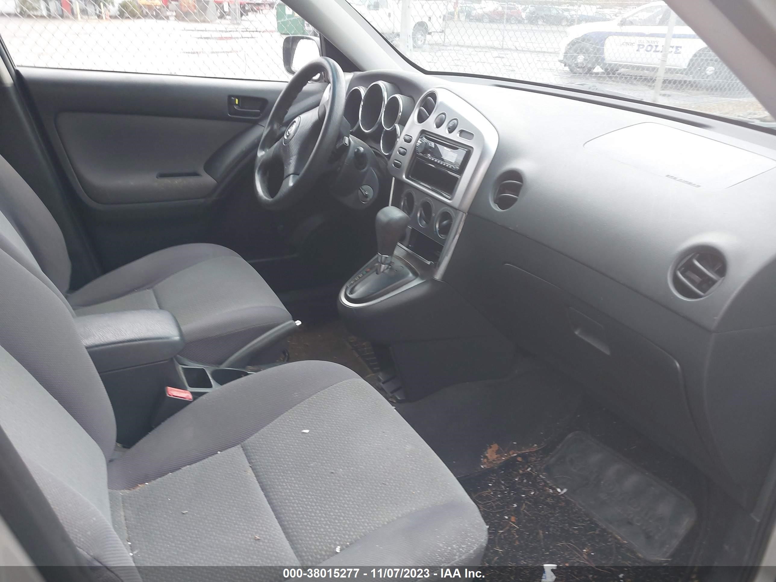 Photo 4 VIN: 2T1KR32E33C100161 - TOYOTA MATRIX 