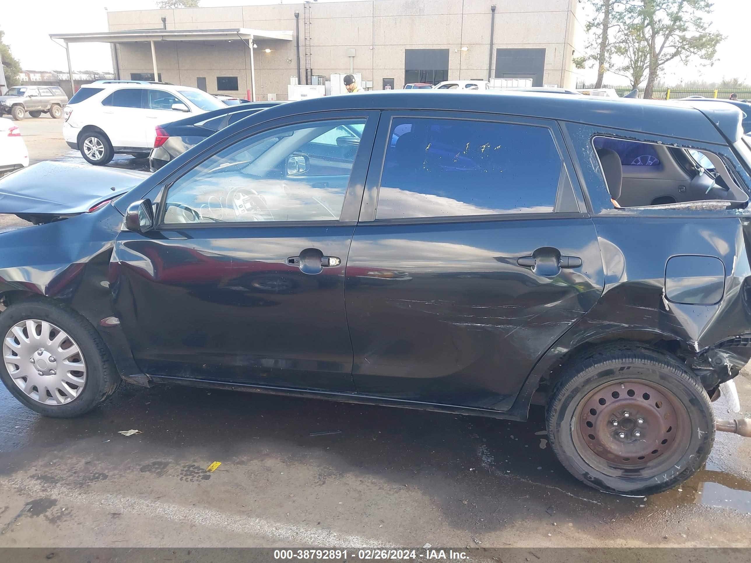 Photo 14 VIN: 2T1KR32E34C275060 - TOYOTA MATRIX 