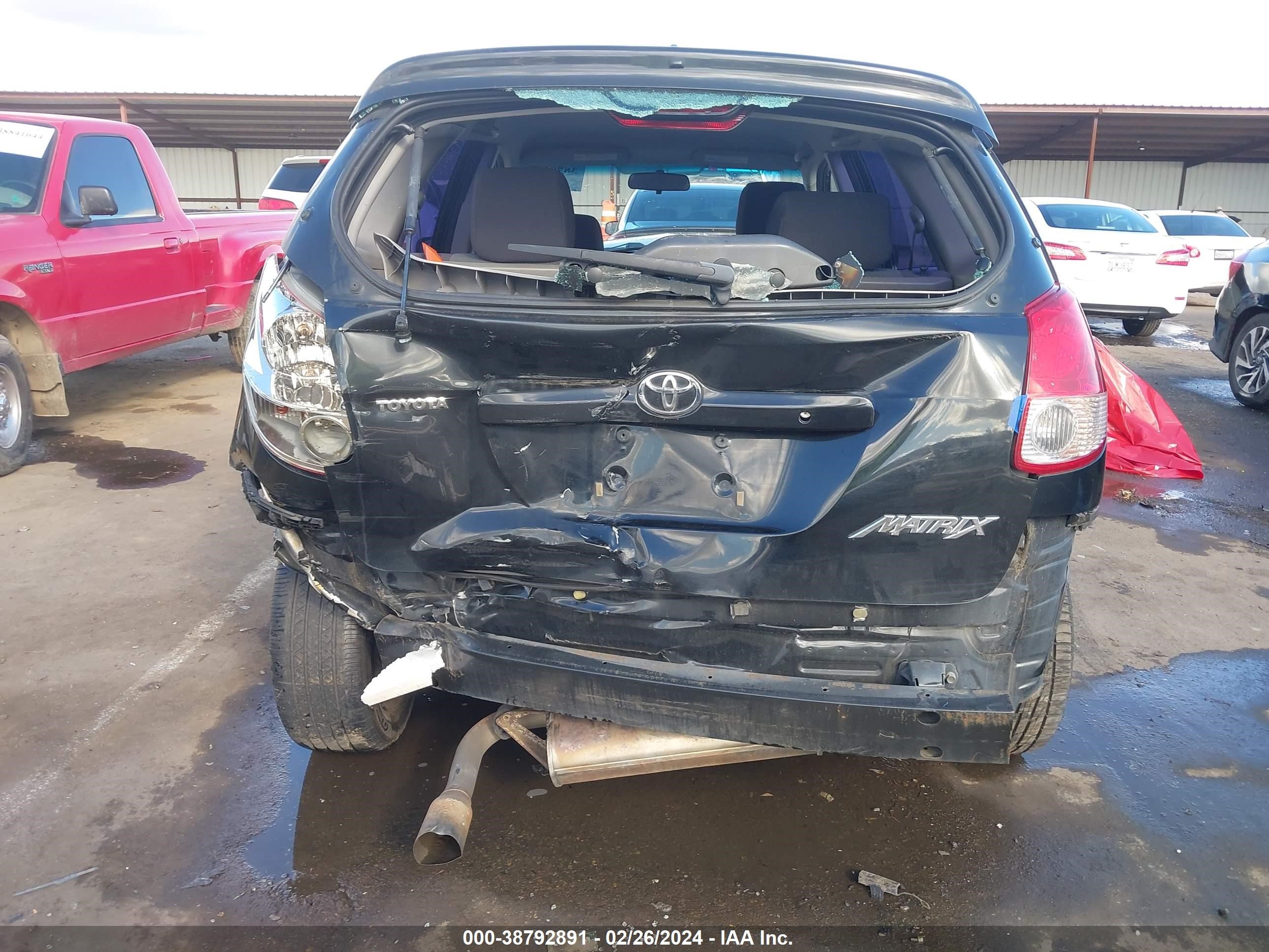 Photo 16 VIN: 2T1KR32E34C275060 - TOYOTA MATRIX 