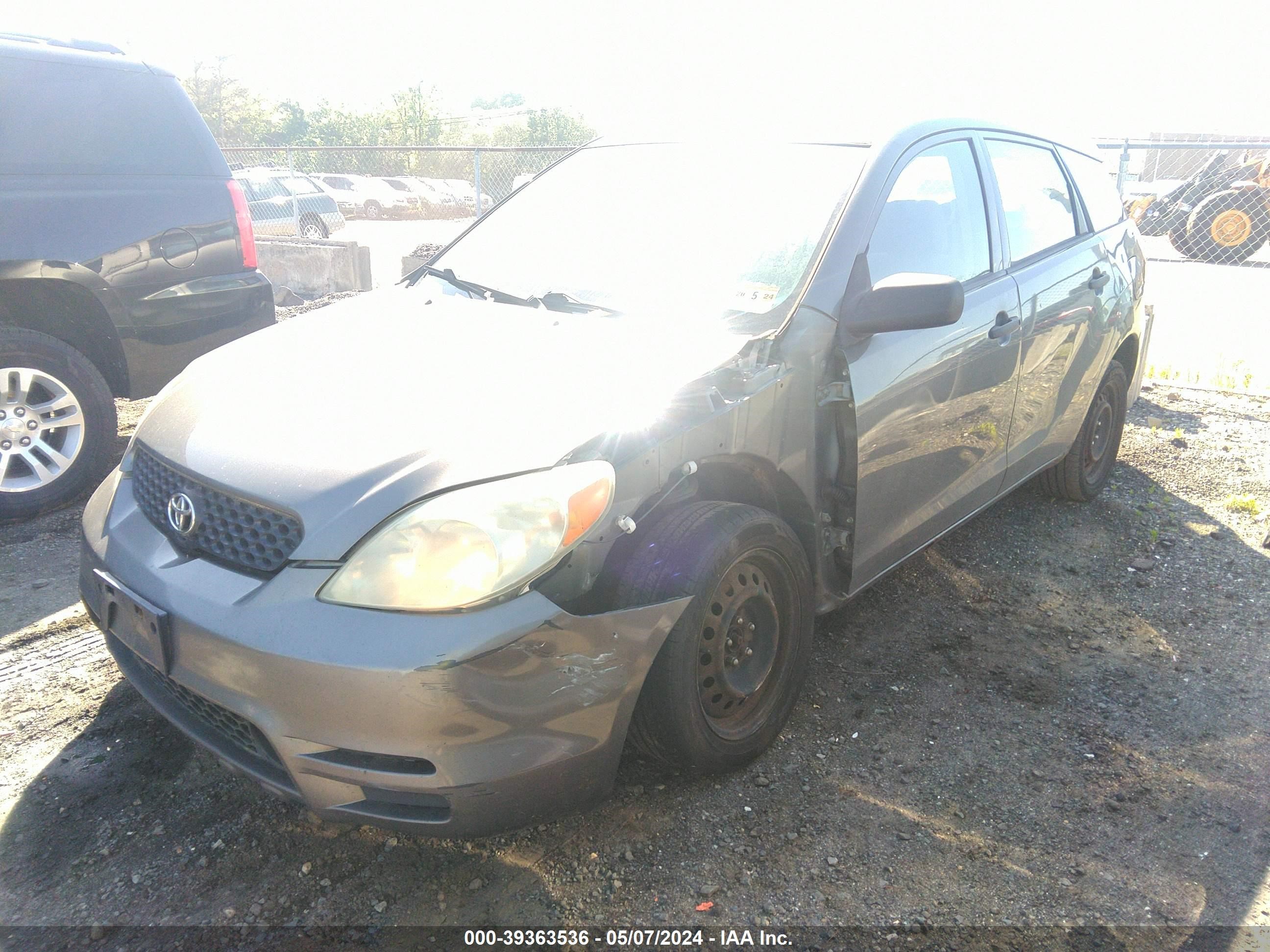 Photo 1 VIN: 2T1KR32E34C305836 - TOYOTA MATRIX 