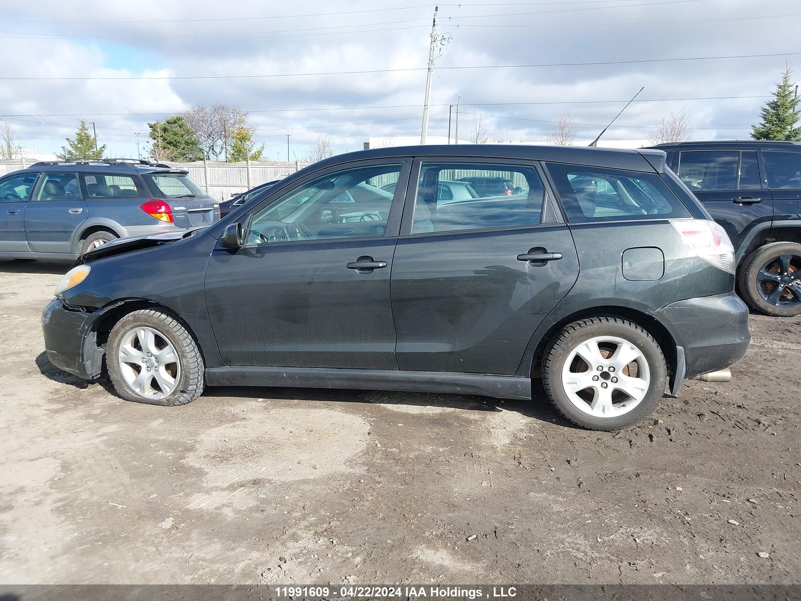 Photo 13 VIN: 2T1KR32E36C583025 - TOYOTA MATRIX 