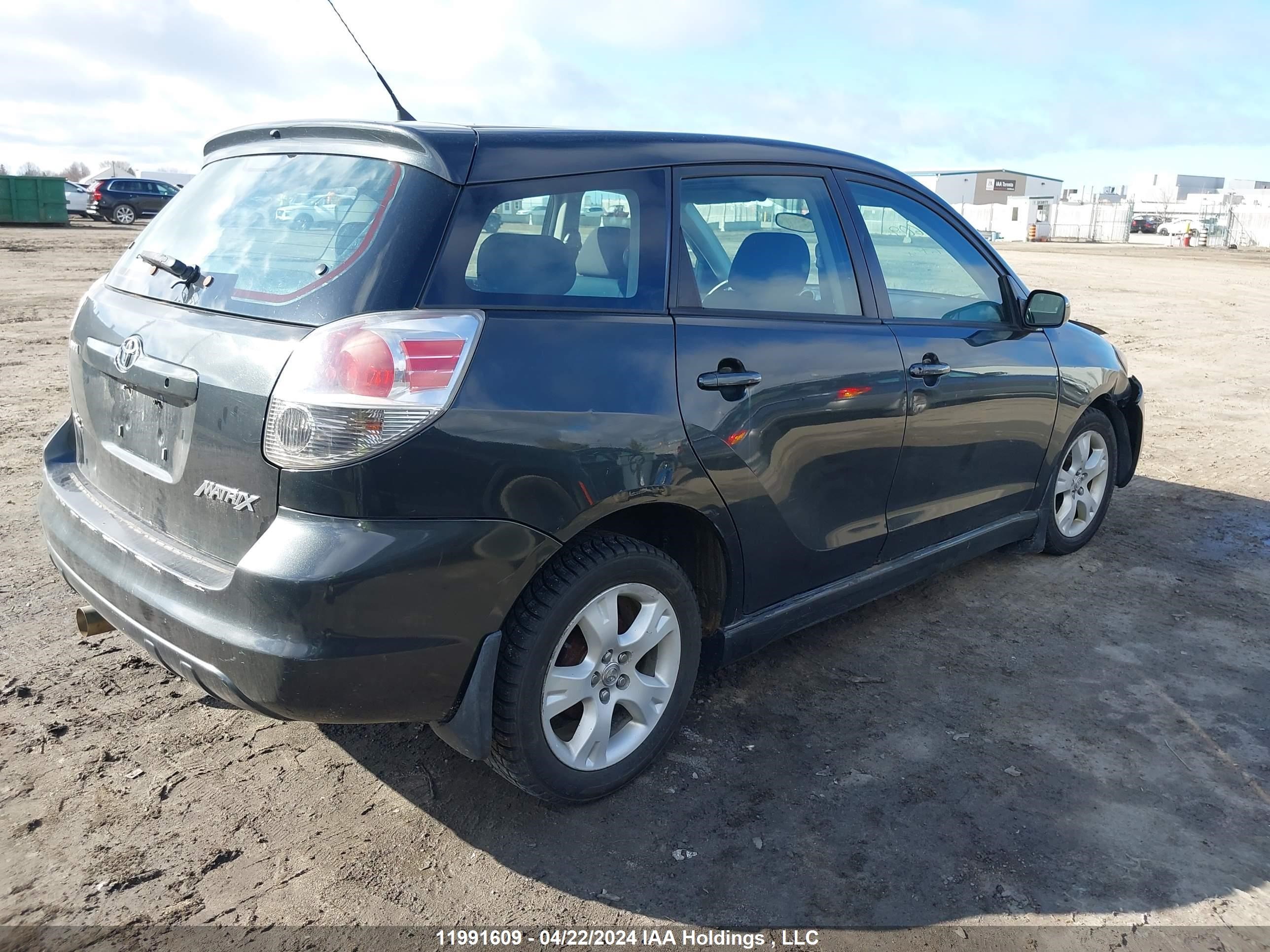 Photo 3 VIN: 2T1KR32E36C583025 - TOYOTA MATRIX 