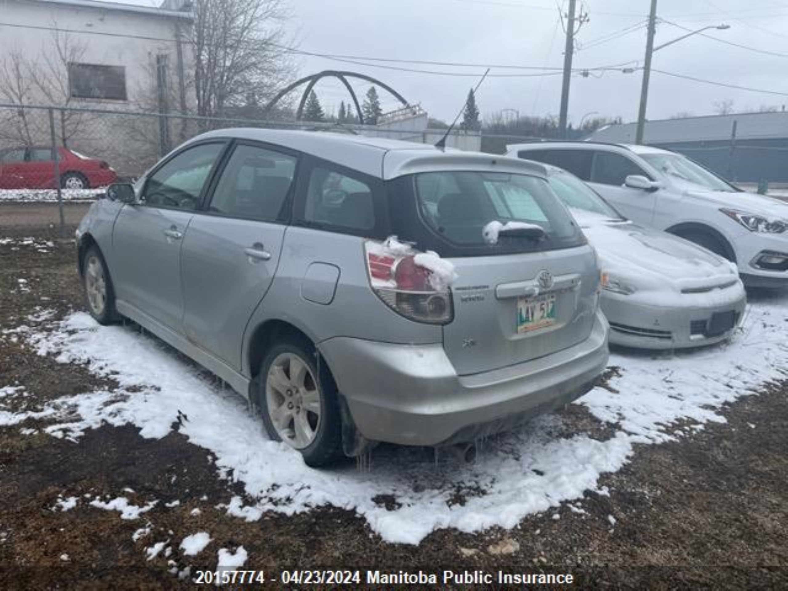 Photo 2 VIN: 2T1KR32E38C691132 - TOYOTA MATRIX 