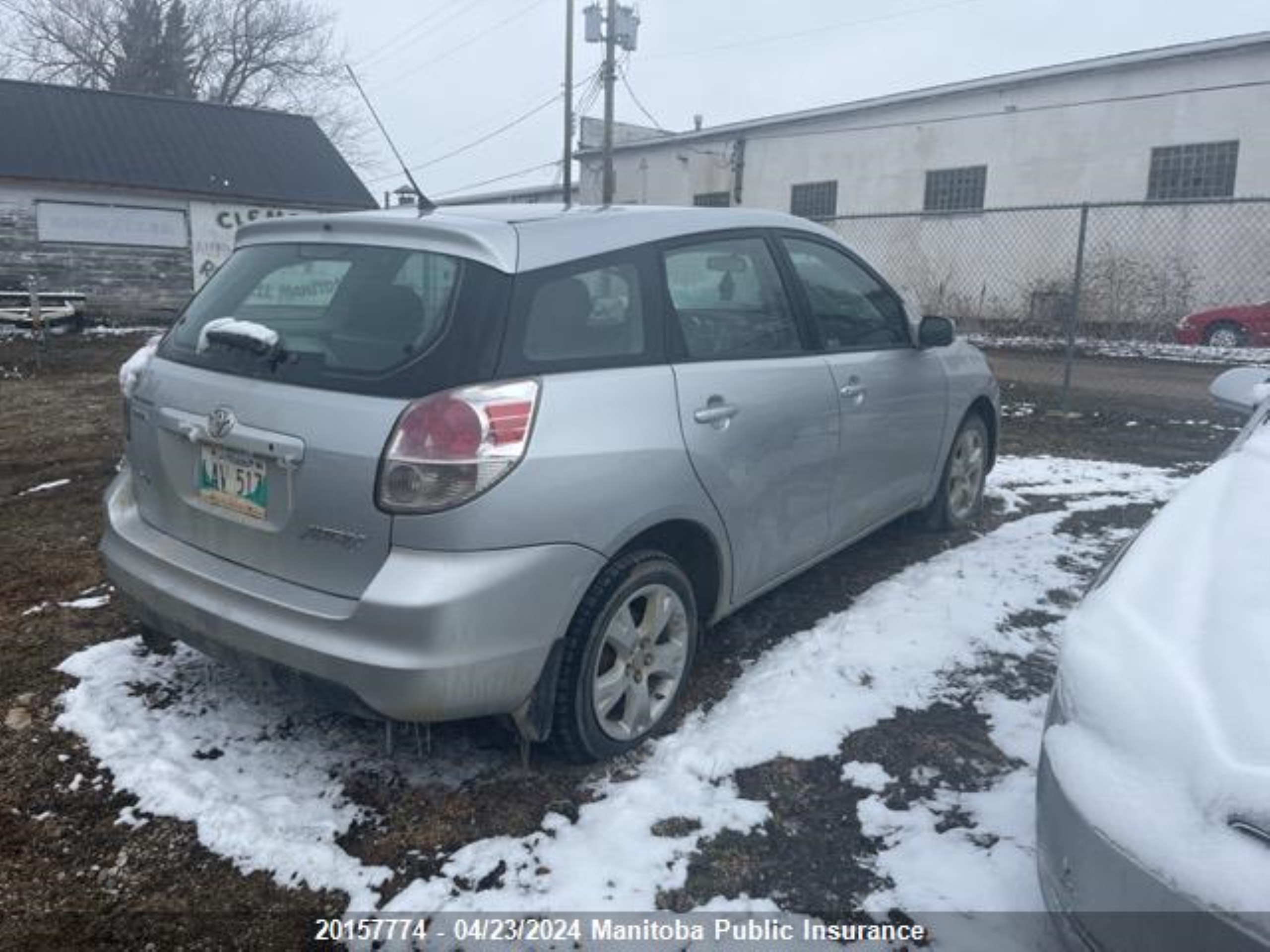 Photo 3 VIN: 2T1KR32E38C691132 - TOYOTA MATRIX 