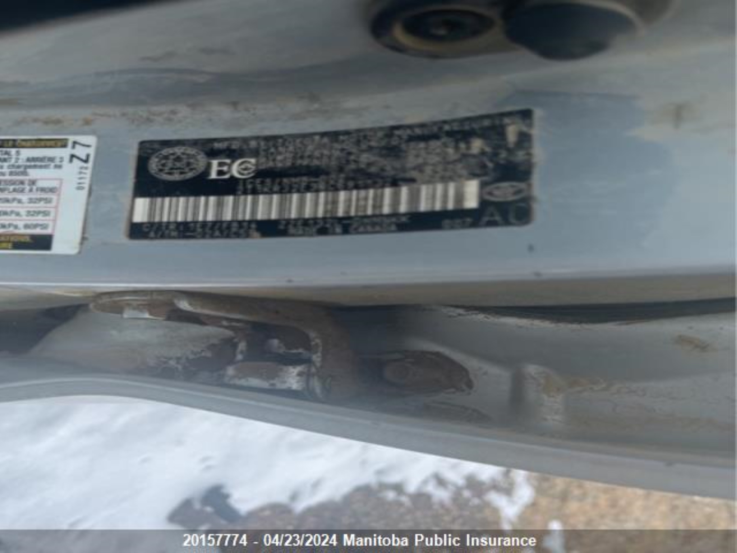 Photo 8 VIN: 2T1KR32E38C691132 - TOYOTA MATRIX 