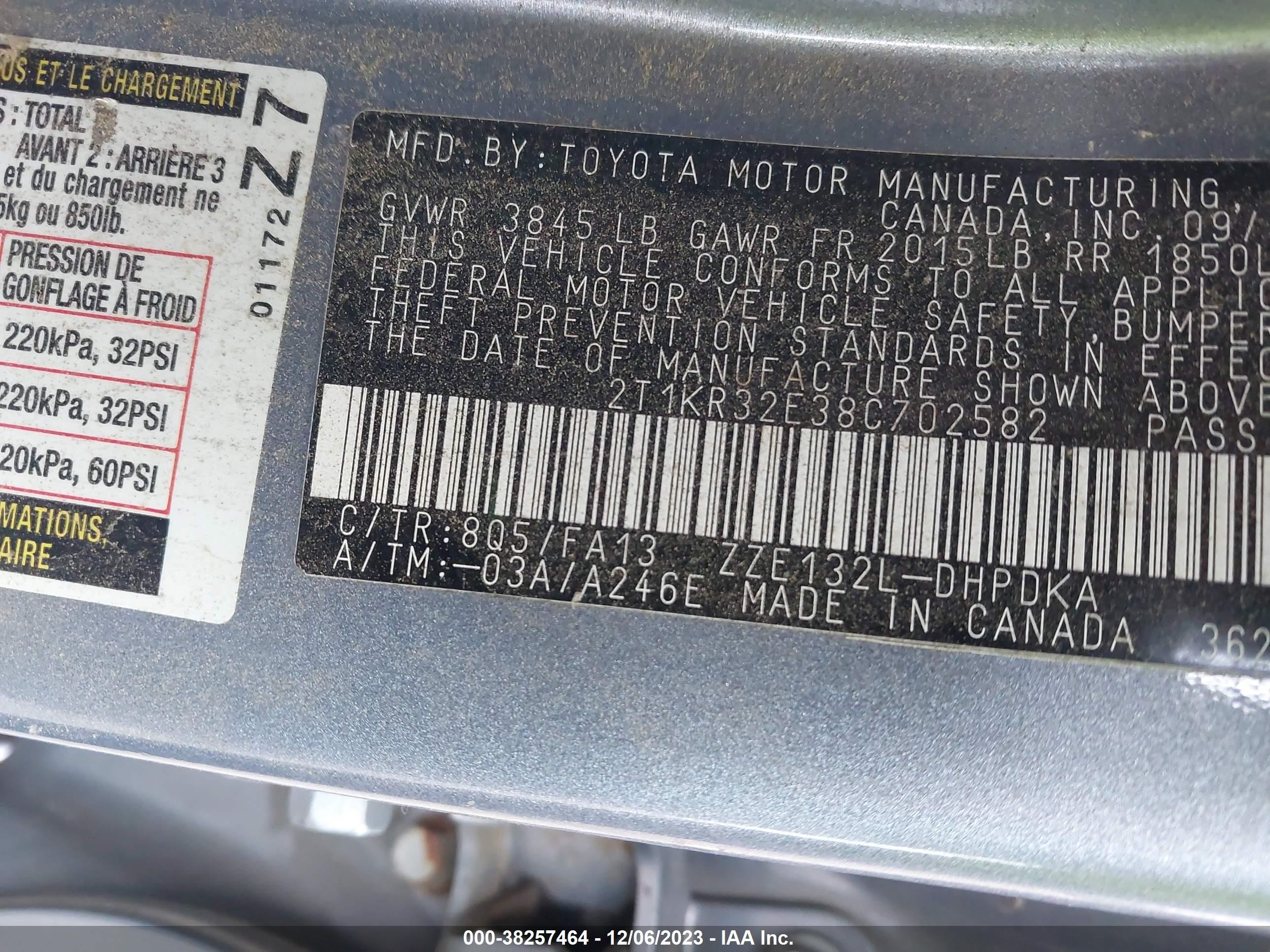 Photo 8 VIN: 2T1KR32E38C702582 - TOYOTA MATRIX 