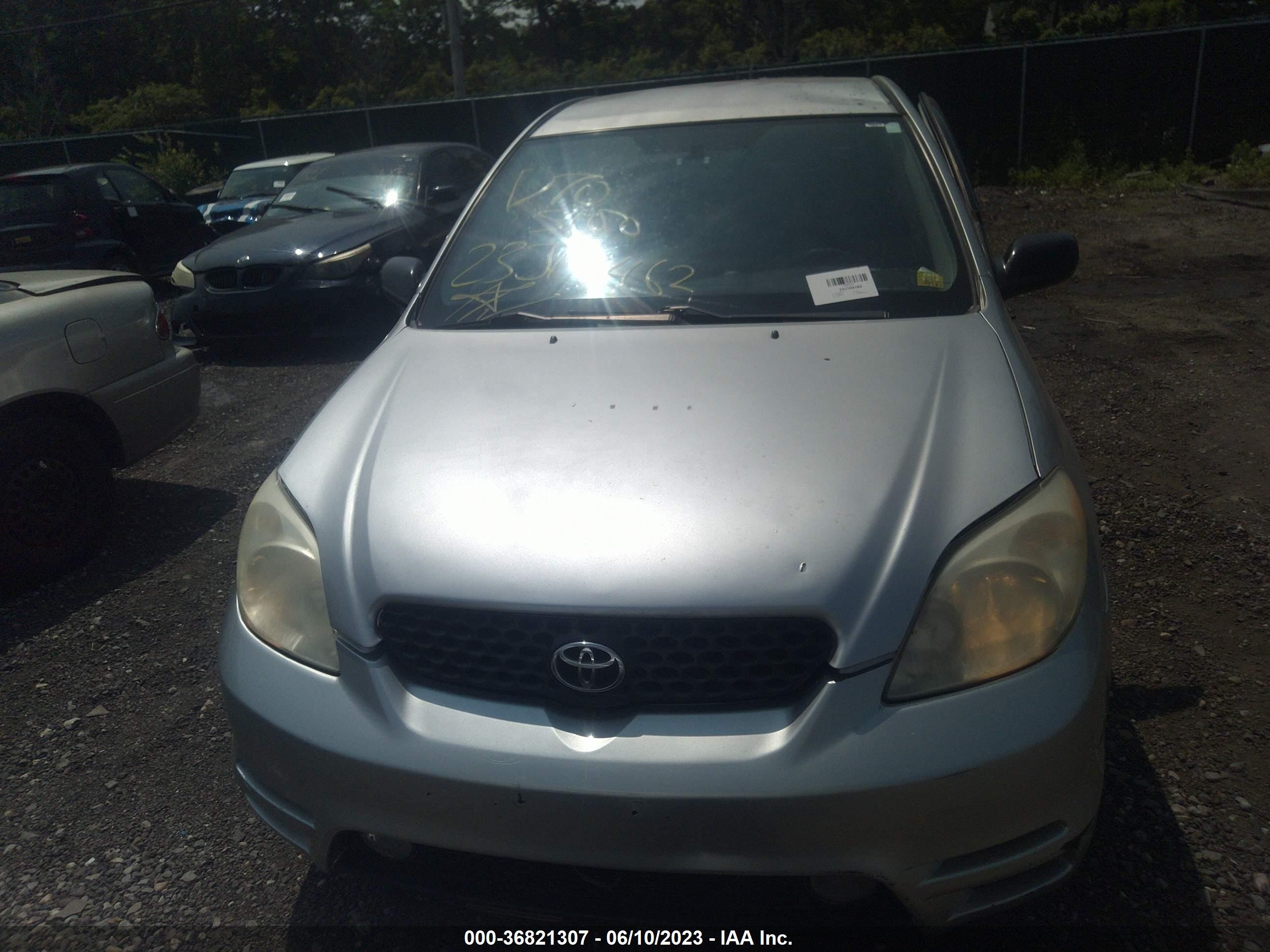 Photo 5 VIN: 2T1KR32E43C052489 - TOYOTA MATRIX 