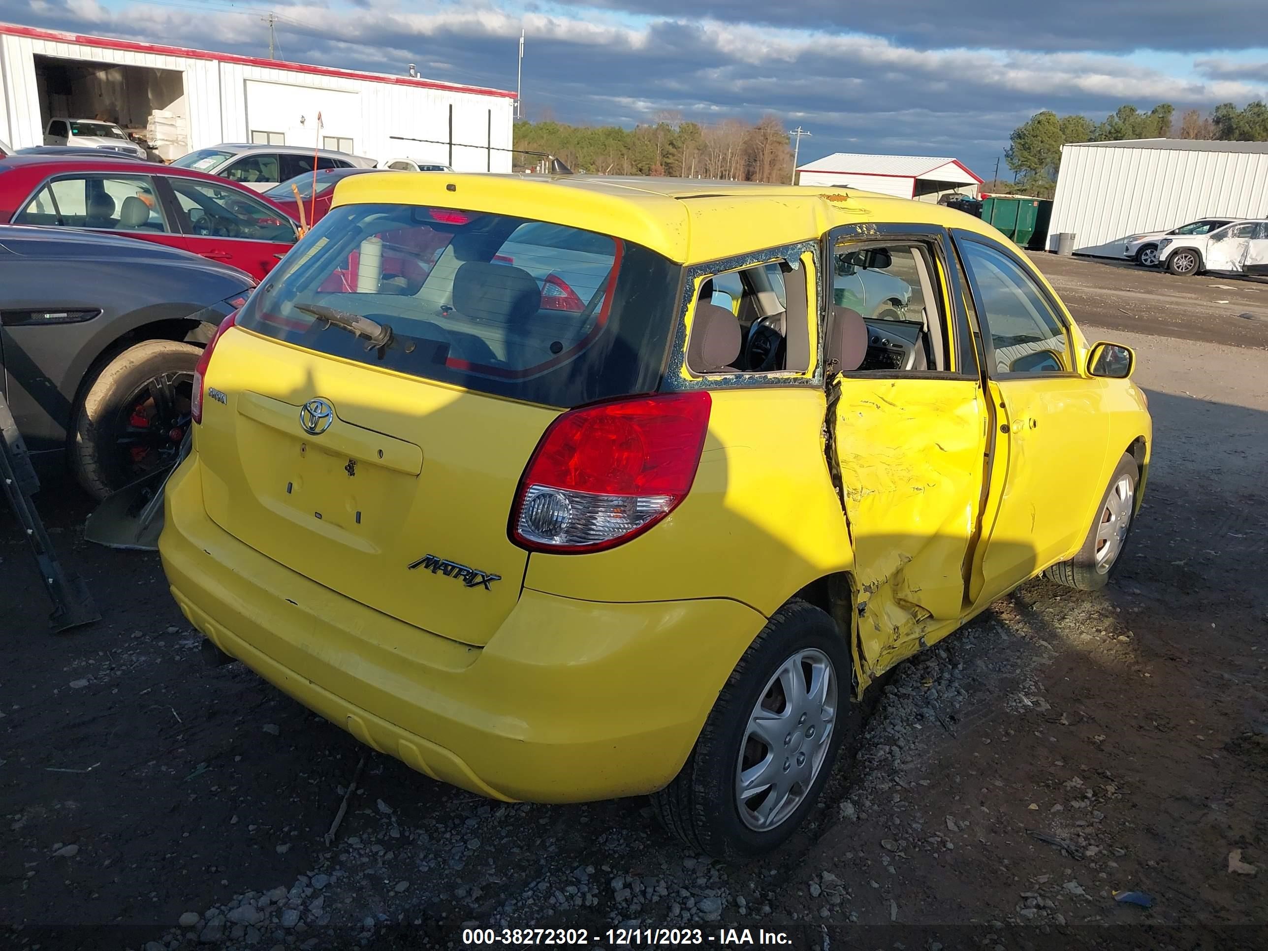 Photo 3 VIN: 2T1KR32E44C292773 - TOYOTA MATRIX 