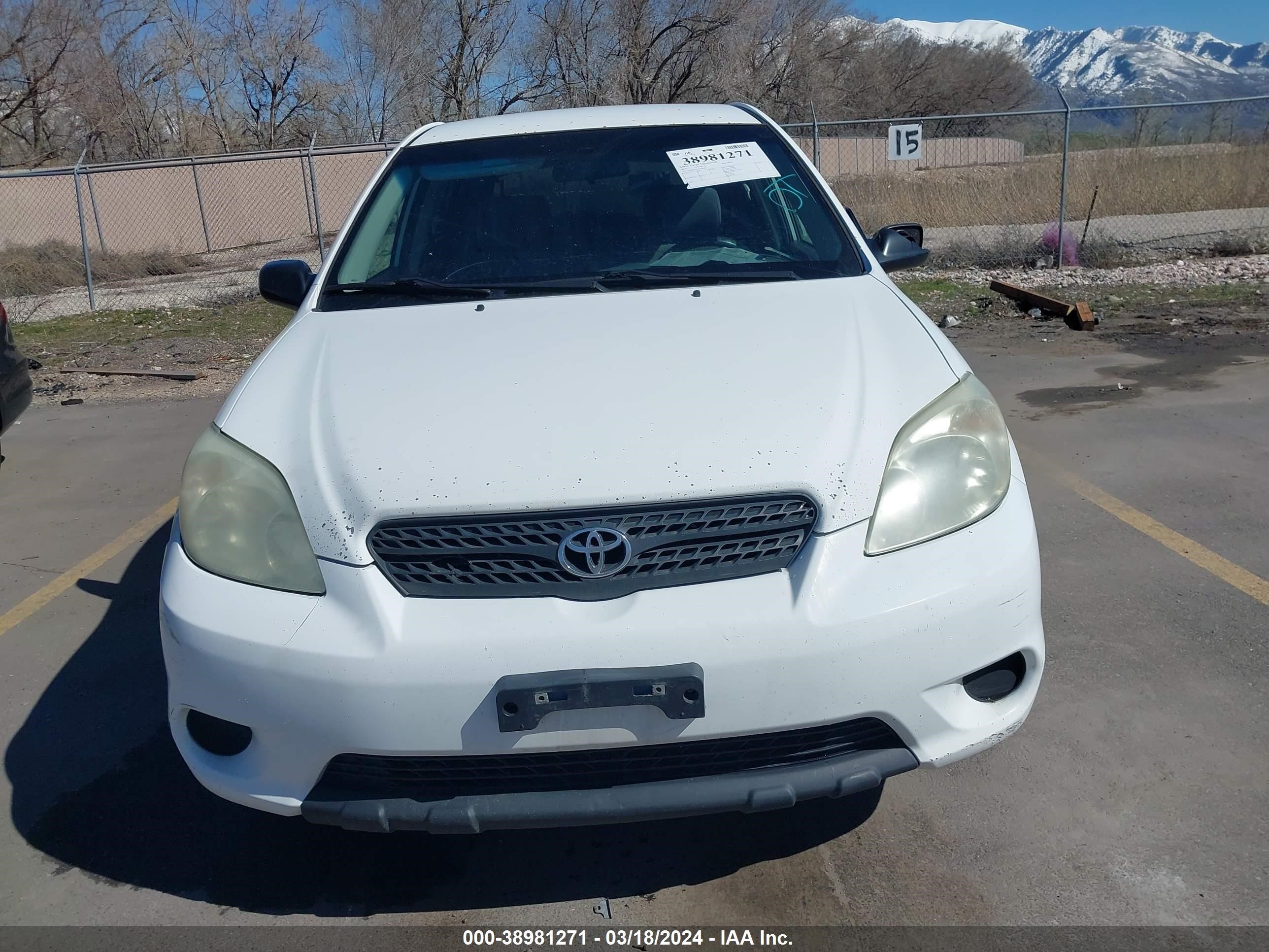 Photo 11 VIN: 2T1KR32E45C398514 - TOYOTA MATRIX 