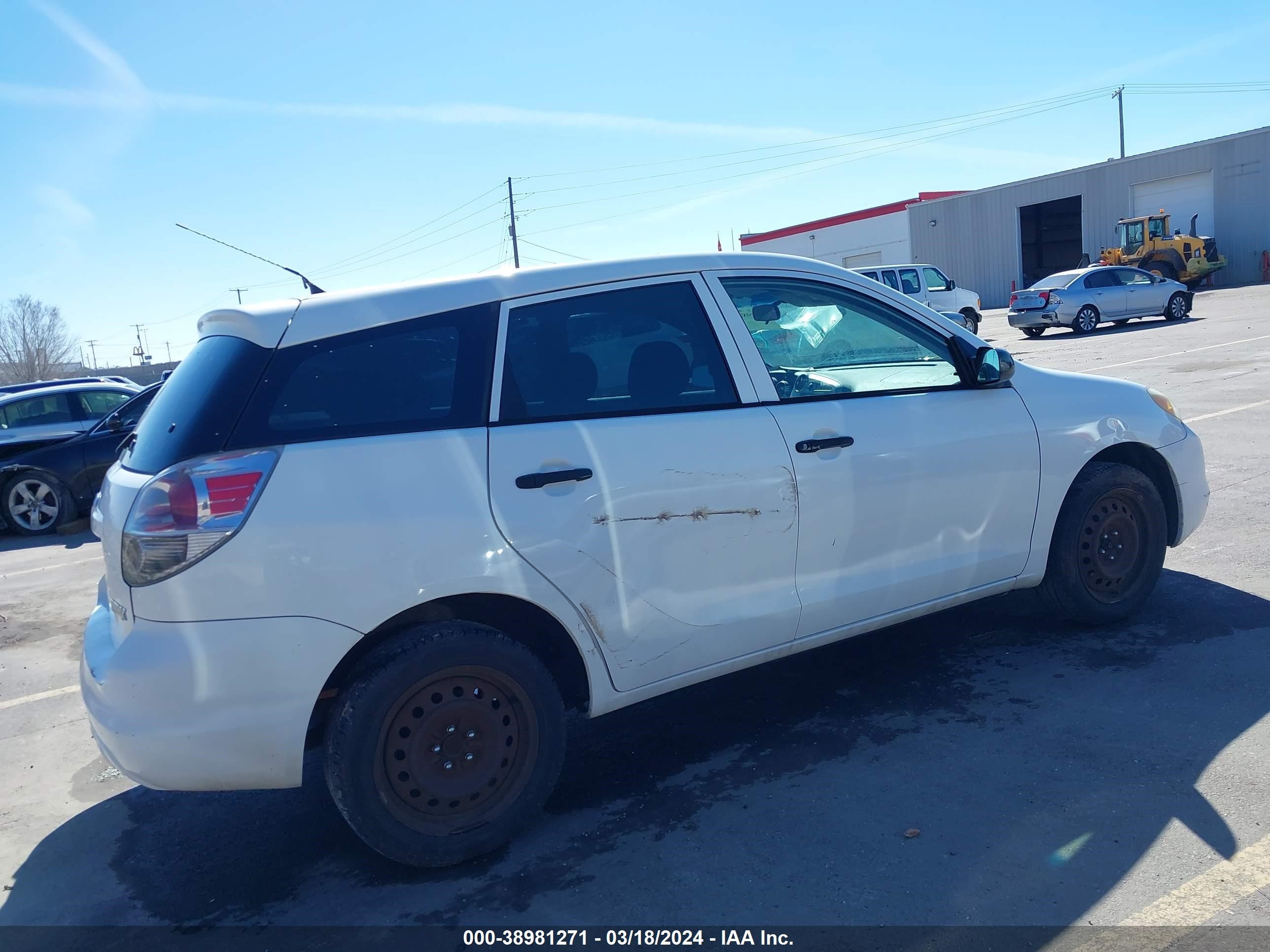 Photo 12 VIN: 2T1KR32E45C398514 - TOYOTA MATRIX 