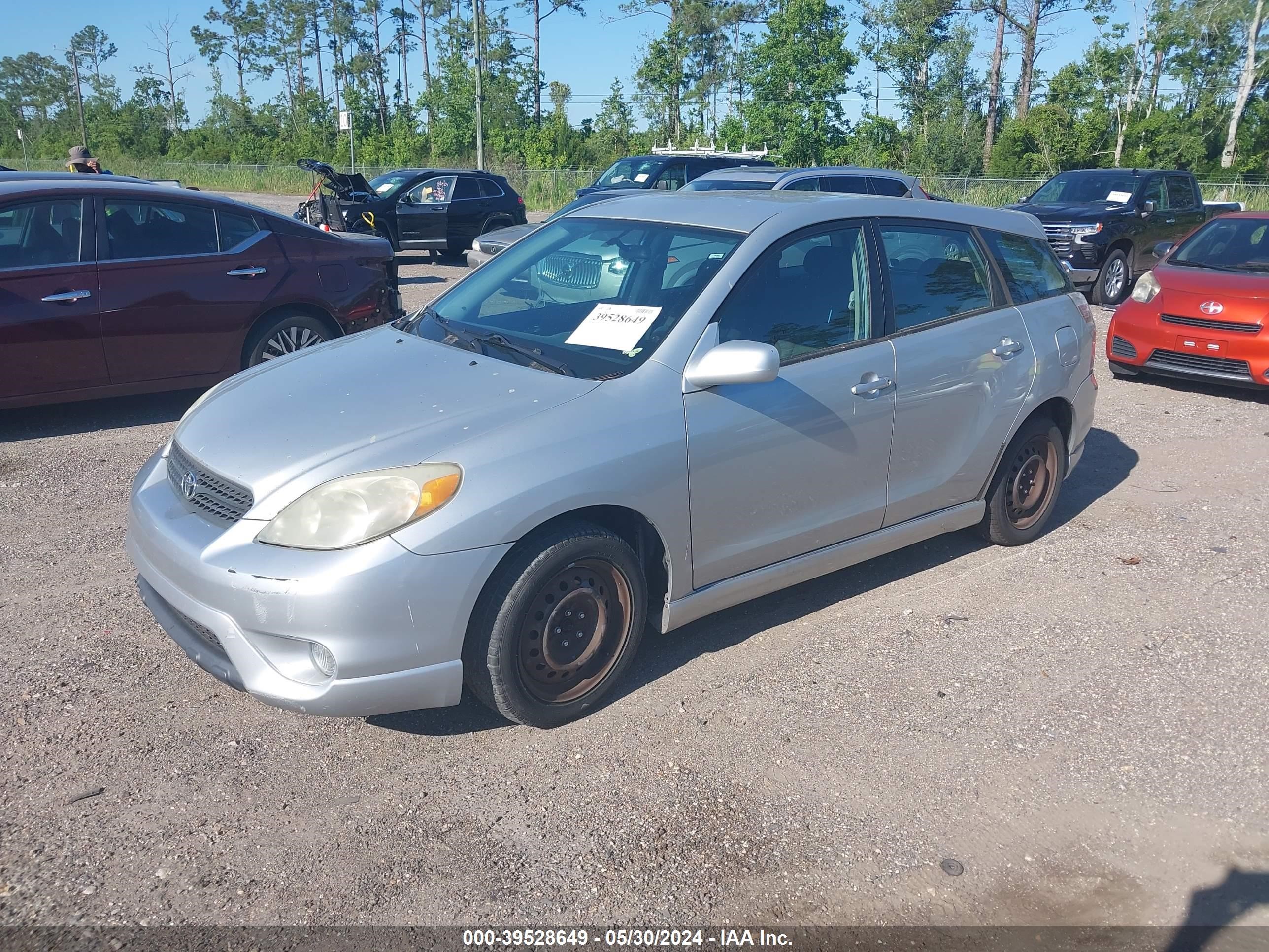 Photo 1 VIN: 2T1KR32E45C423279 - TOYOTA MATRIX 