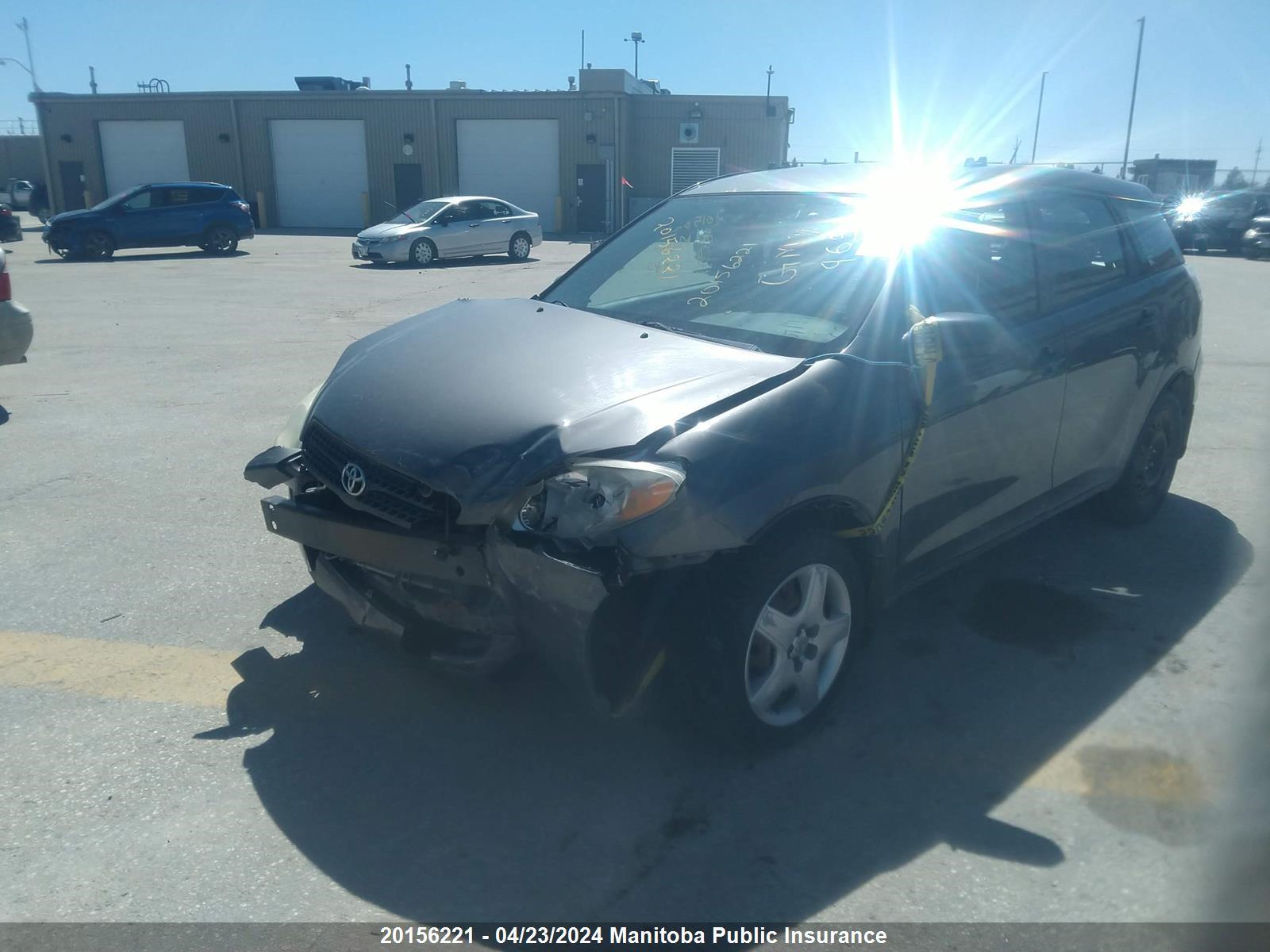 Photo 1 VIN: 2T1KR32E46C611382 - TOYOTA MATRIX 