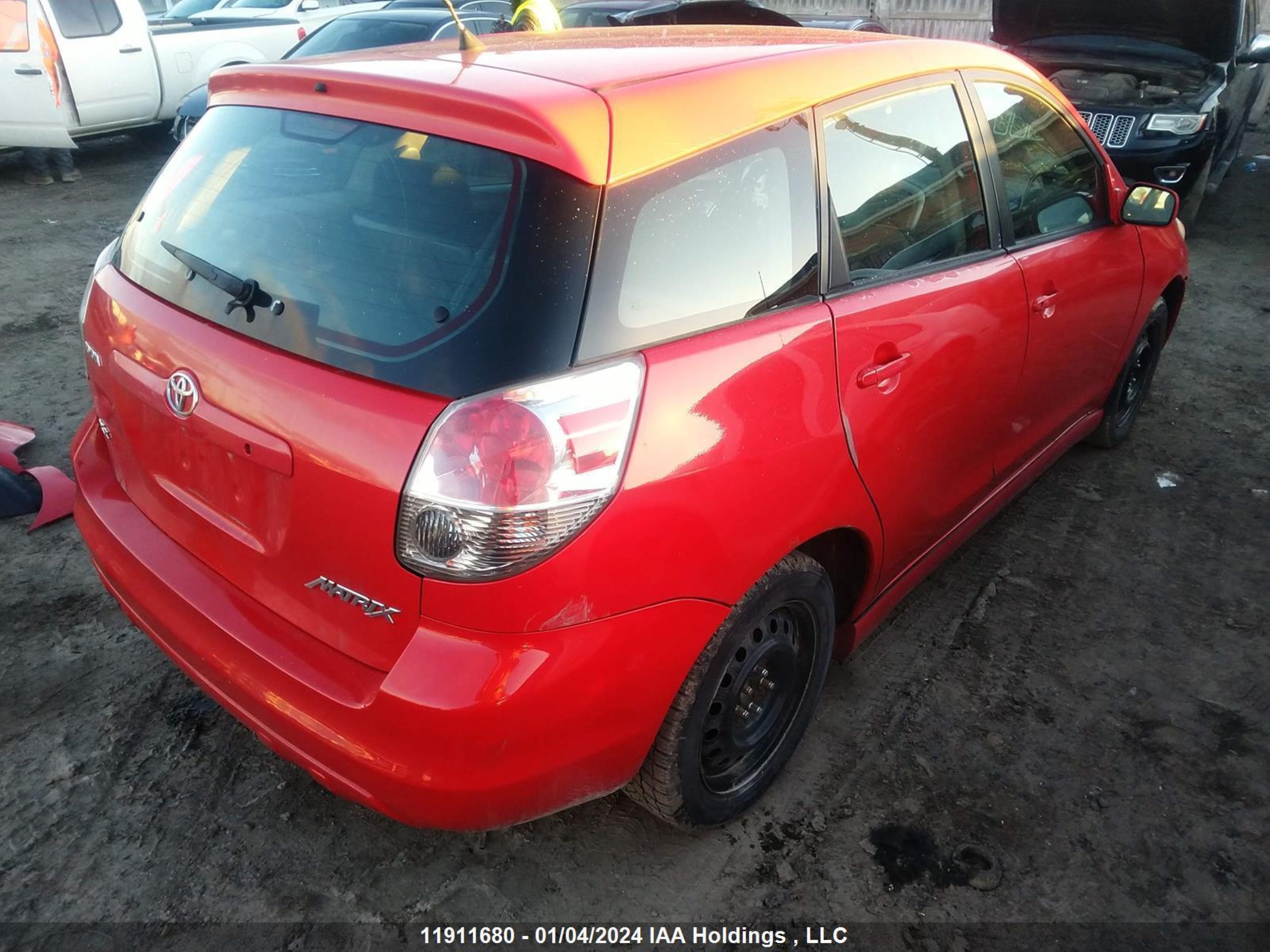 Photo 3 VIN: 2T1KR32E48C702820 - TOYOTA MATRIX 