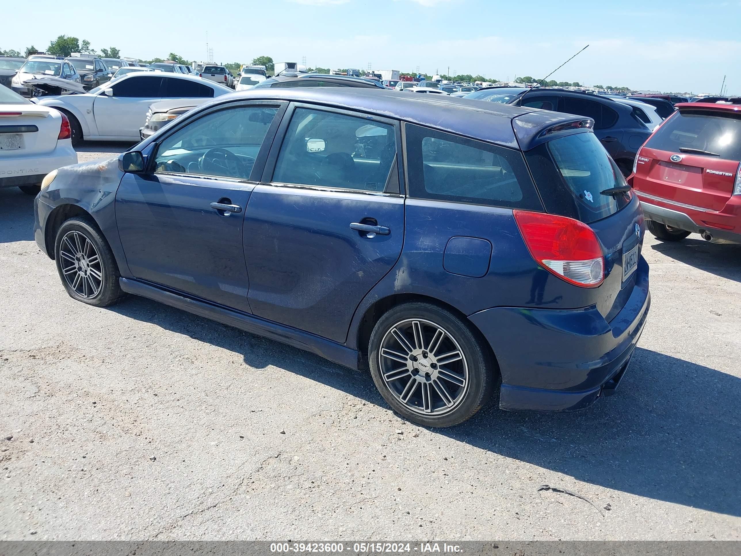 Photo 2 VIN: 2T1KR32E53C107791 - TOYOTA MATRIX 