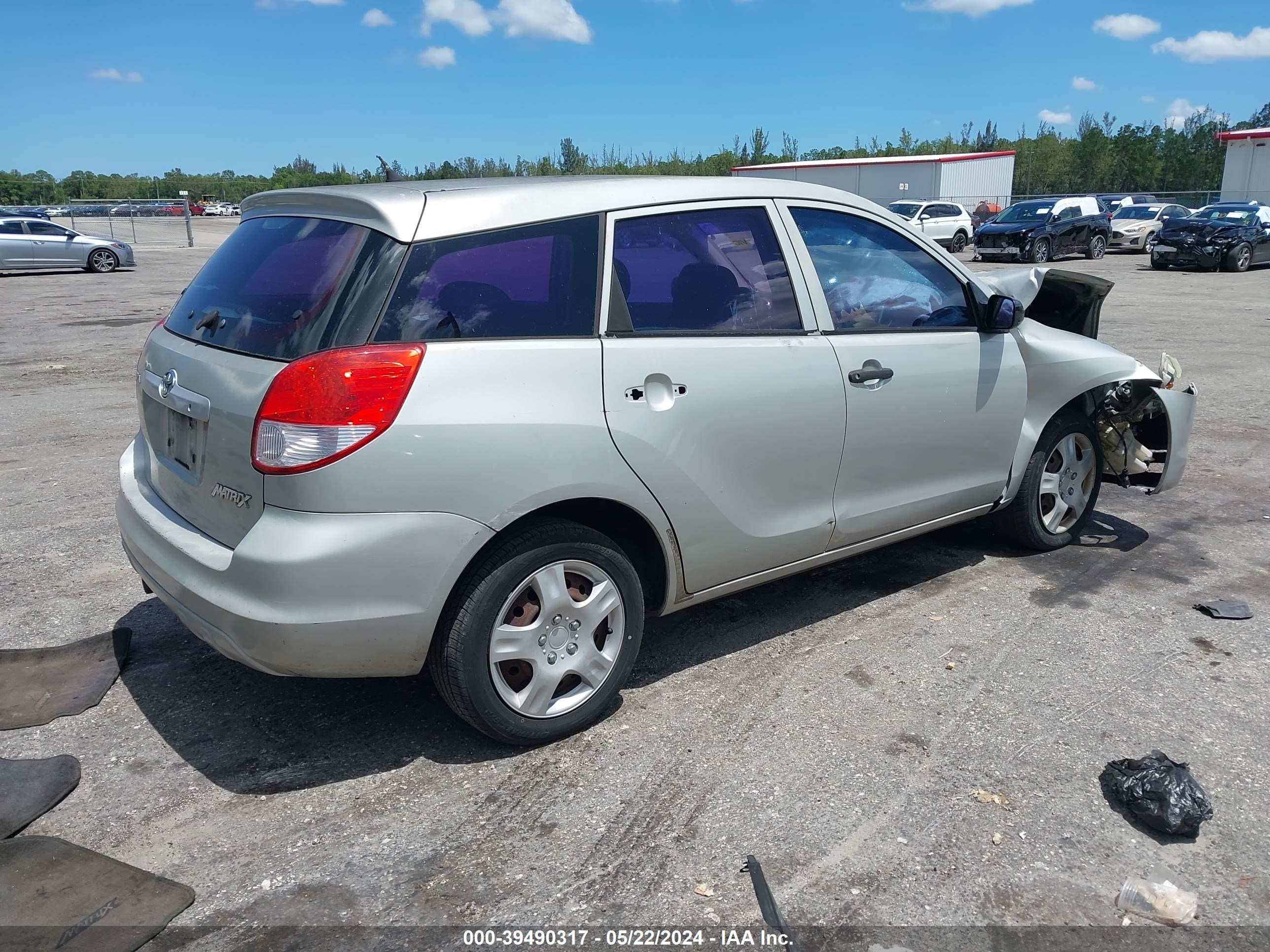 Photo 3 VIN: 2T1KR32E54C257434 - TOYOTA MATRIX 