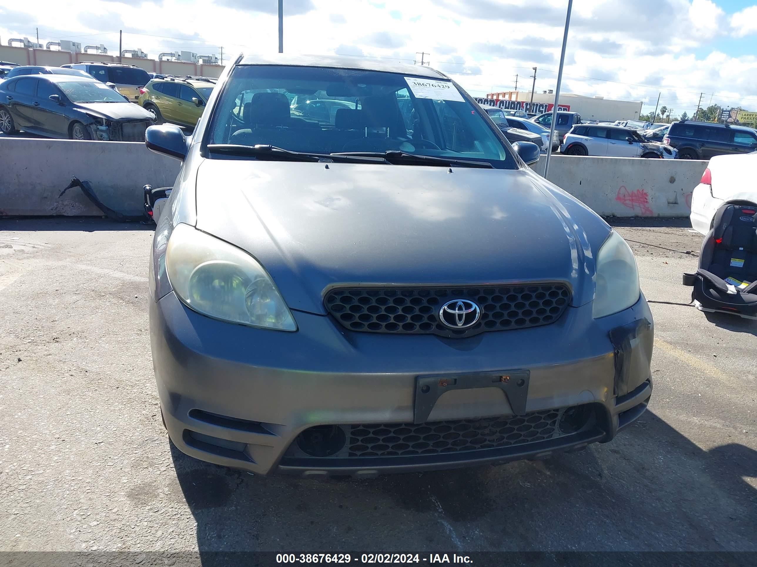 Photo 11 VIN: 2T1KR32E54C301206 - TOYOTA MATRIX 