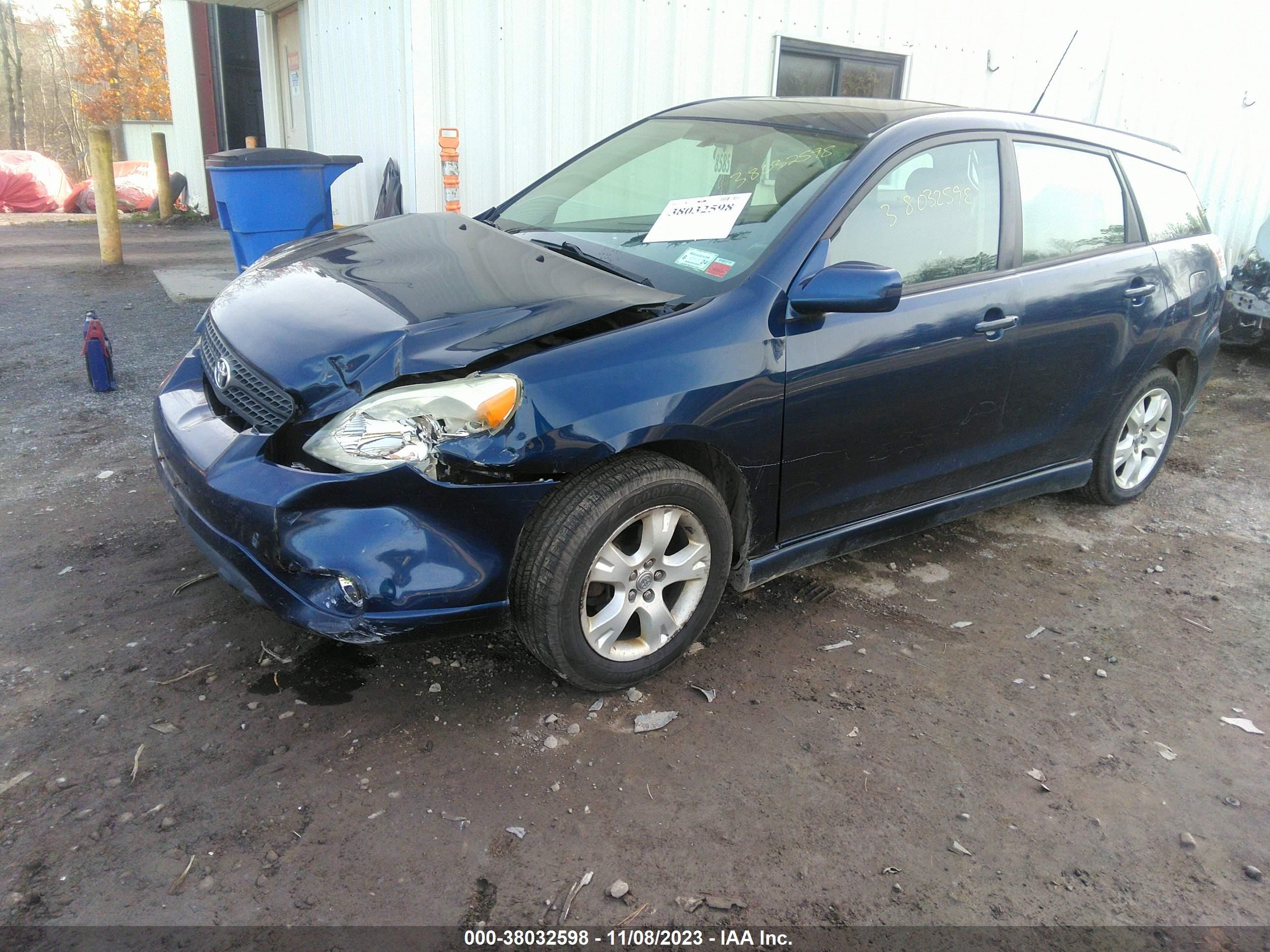 Photo 1 VIN: 2T1KR32E55C356854 - TOYOTA MATRIX 